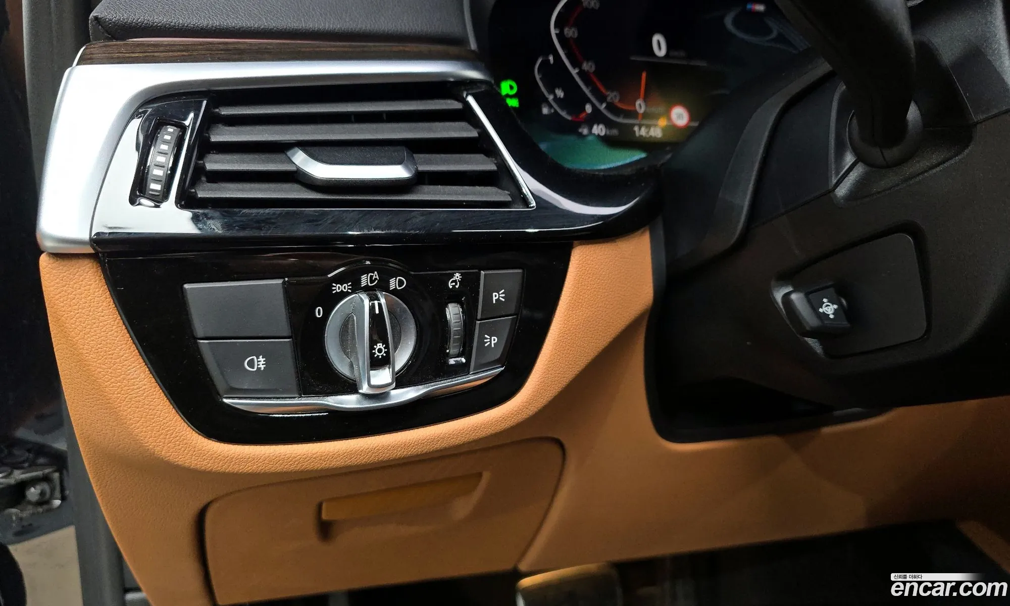 BMW 5 Series 2022 — 12