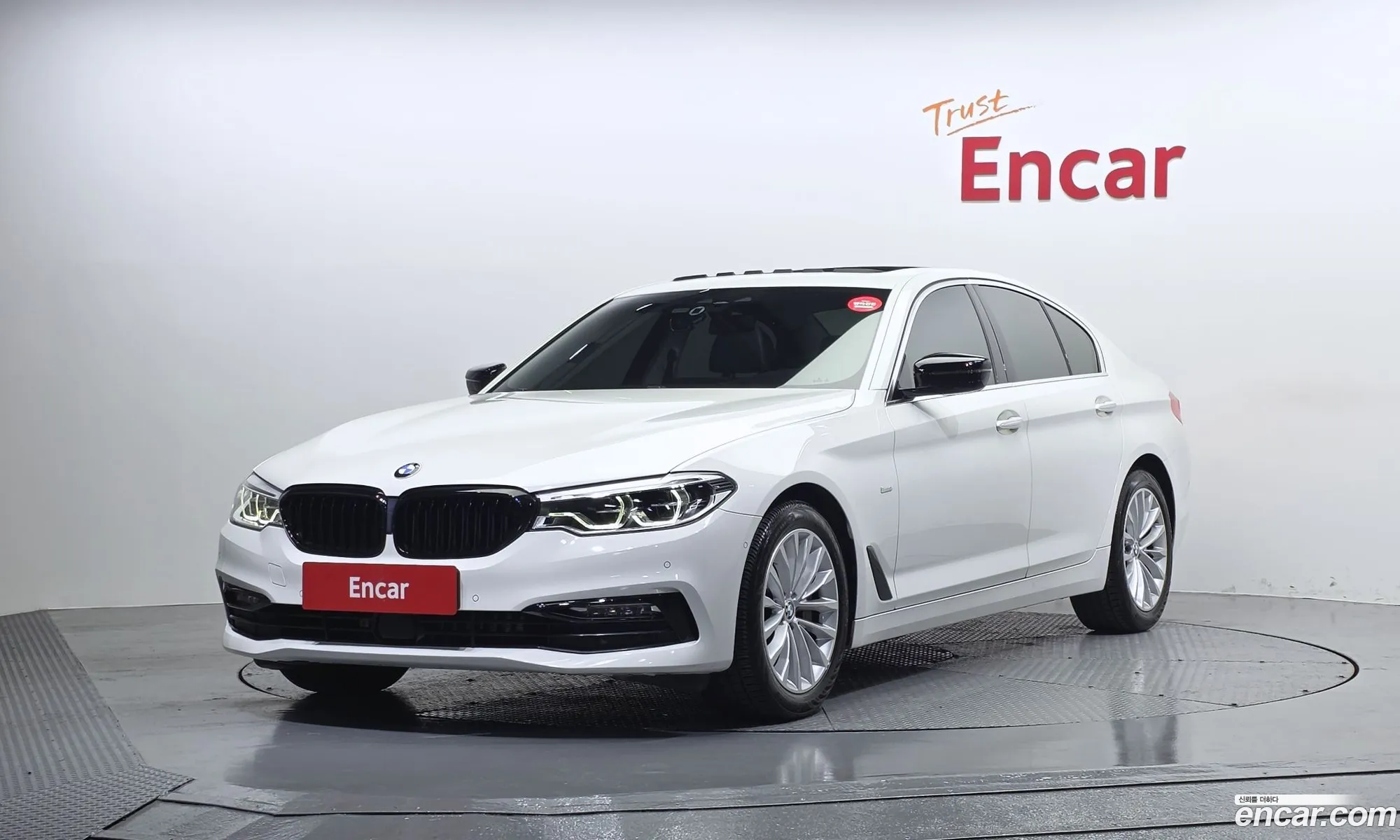 BMW 5 Series 2018 WBAJD3105JWC99427 — 19