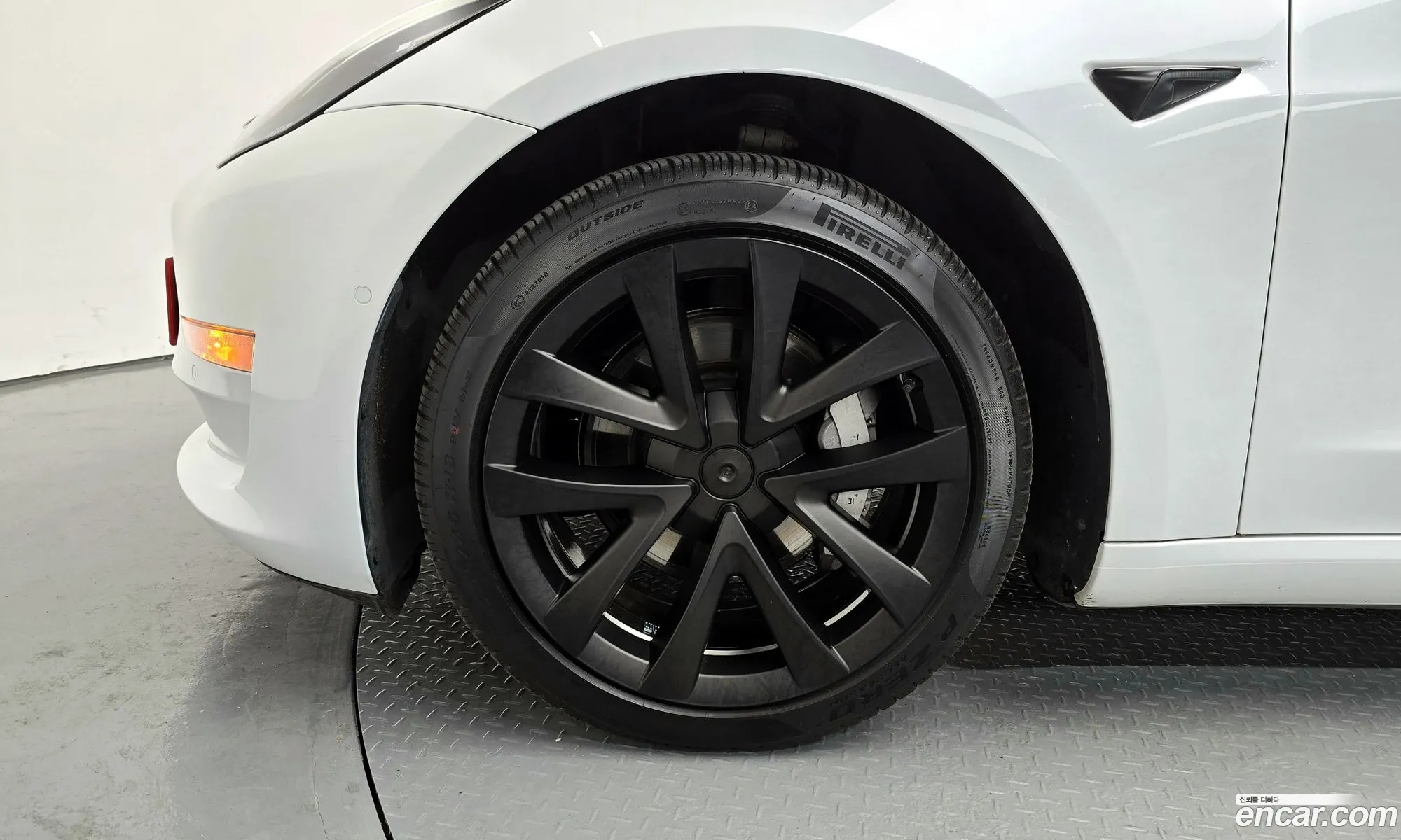 Tesla Model 3 2021 5YJ3E1EB4MF011363 — 9