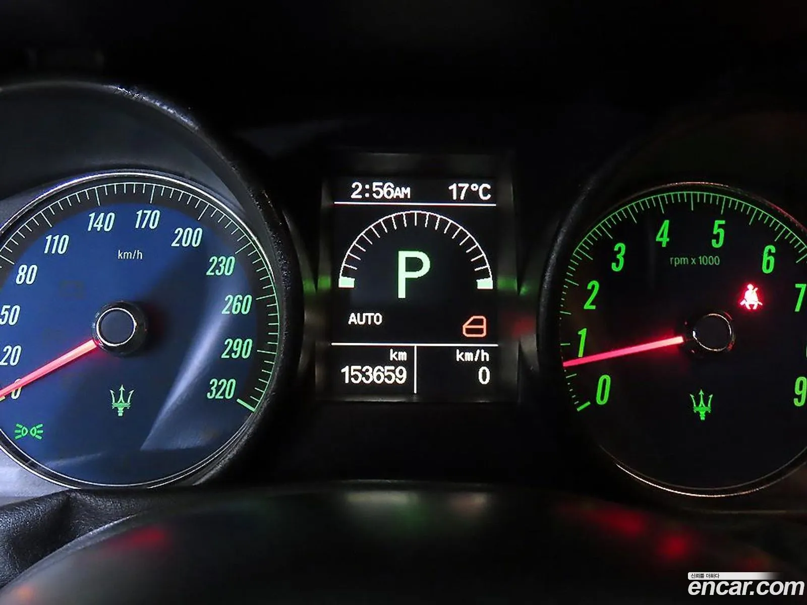 Maserati GranTurismo 2013 — 16