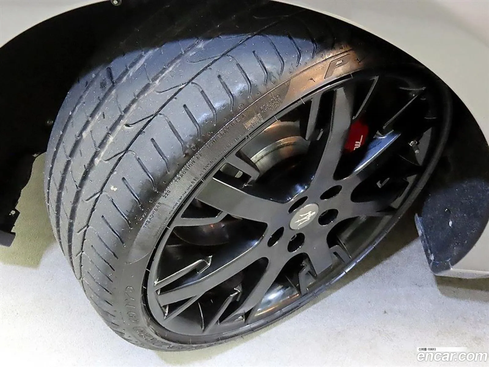 Maserati GranTurismo 2013 — 7