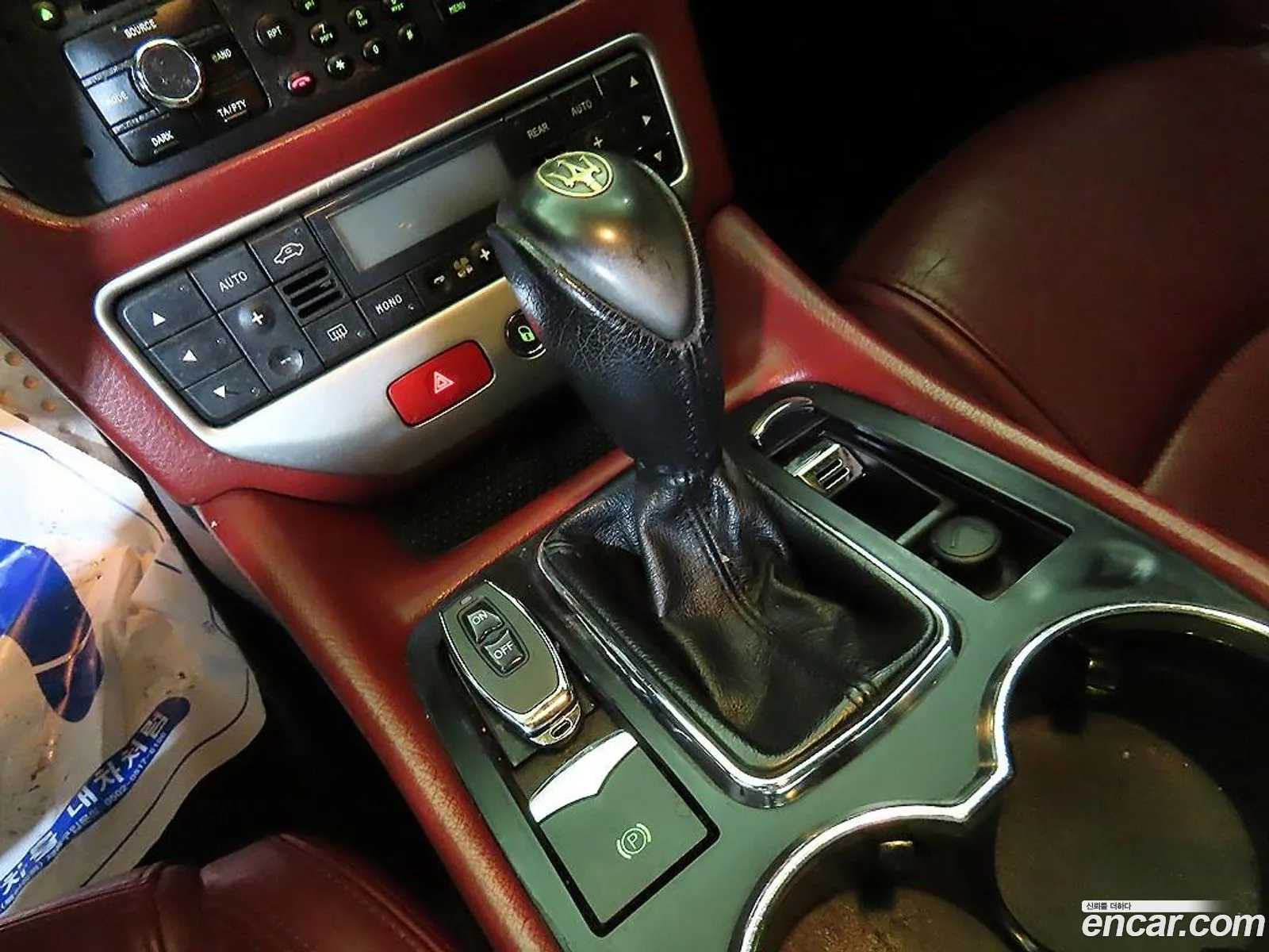 Maserati GranTurismo 2013 — 11
