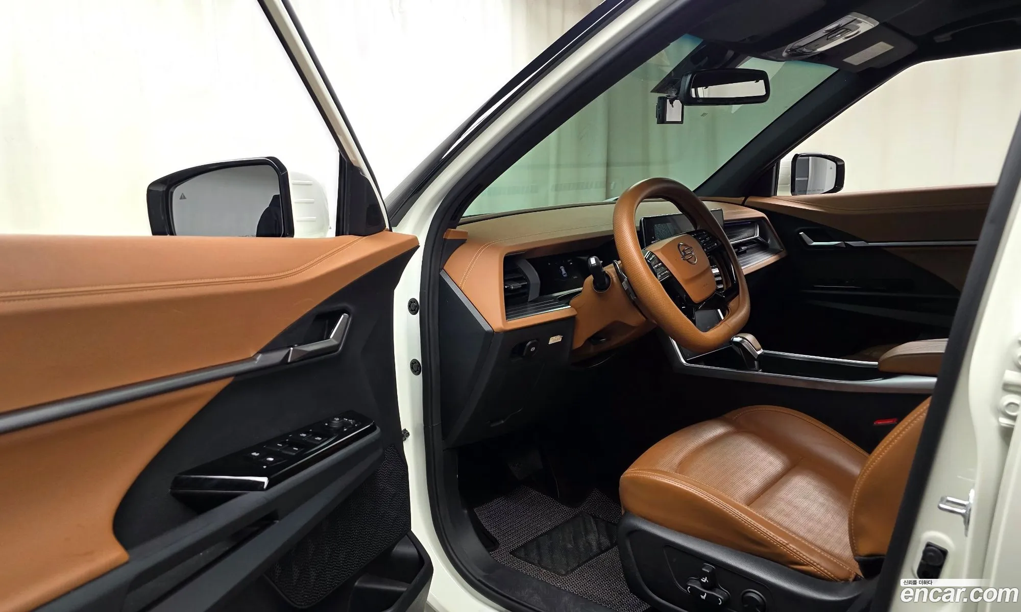 KG Mobility (SsangYong) Torres 2022 — 5