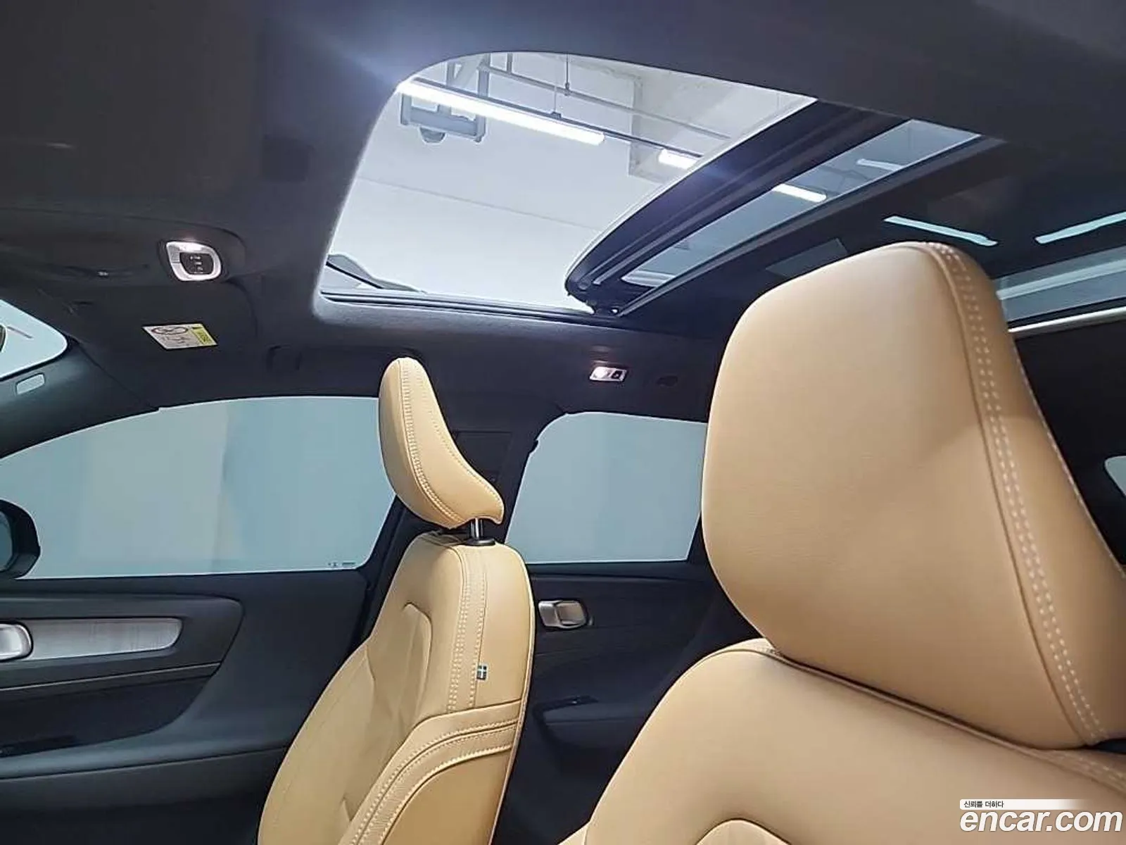 Volvo XC40 2022 — 10