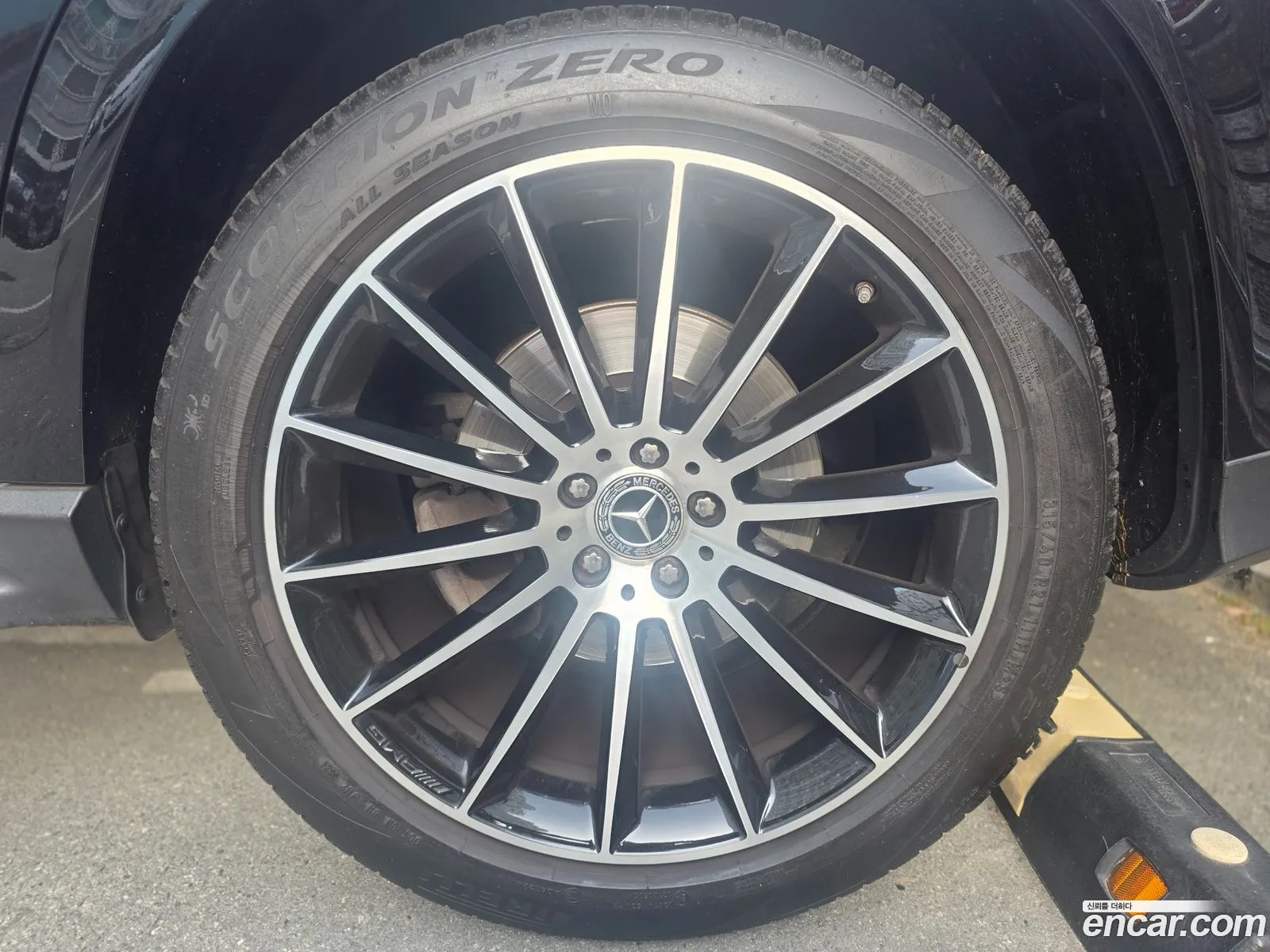 Mercedes-Benz GLE-Class W167 2022 — 16