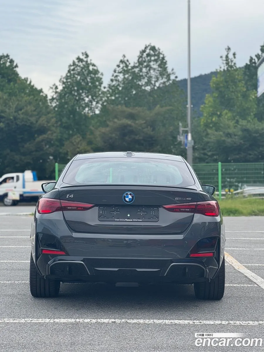 BMW i4 2025 — 4