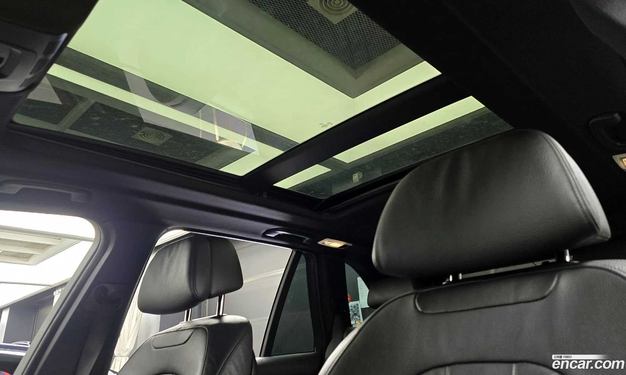 BMW X5 2016 WBAKS6102G0N63210 — 18