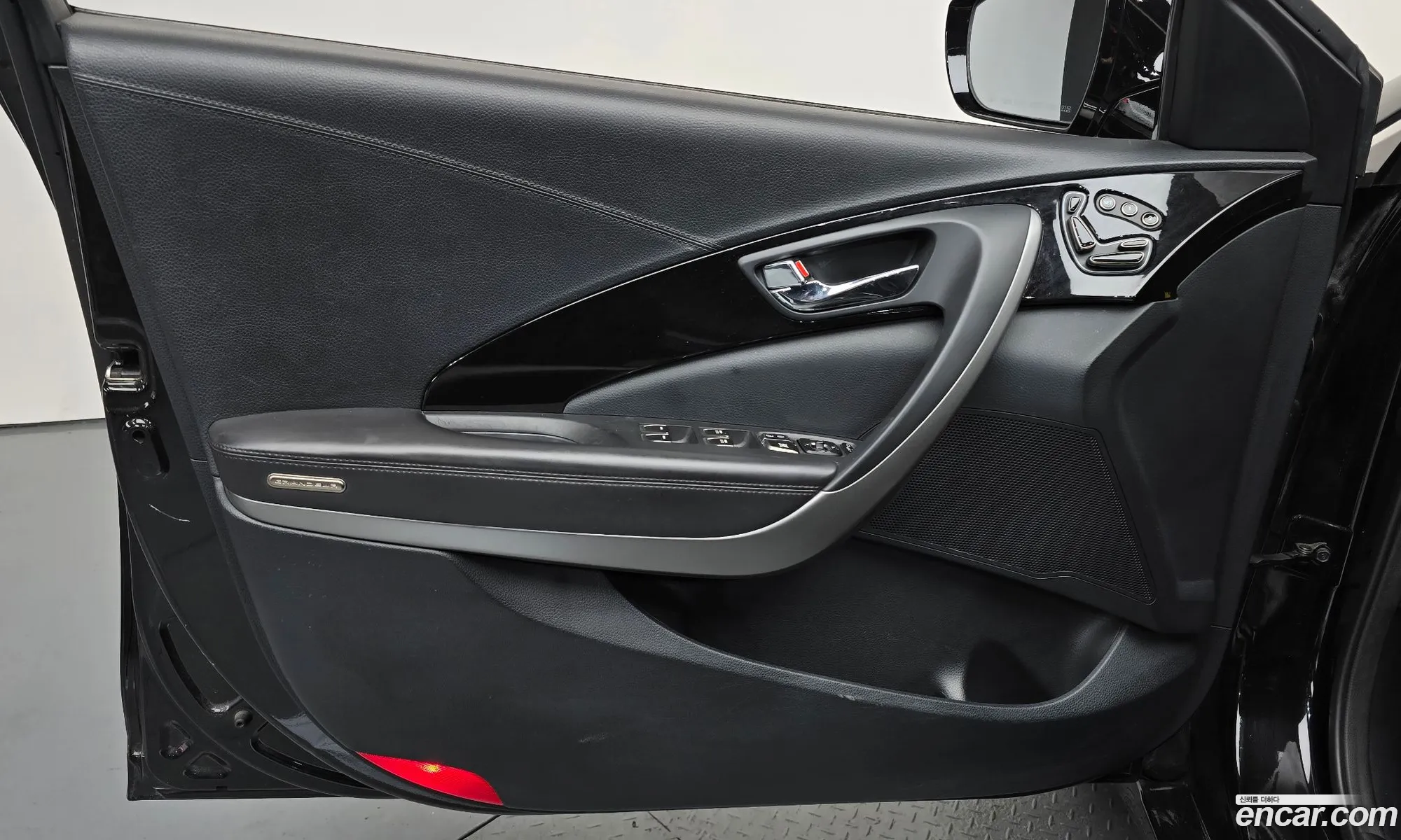 Hyundai Grandeur HG 2014 — 9