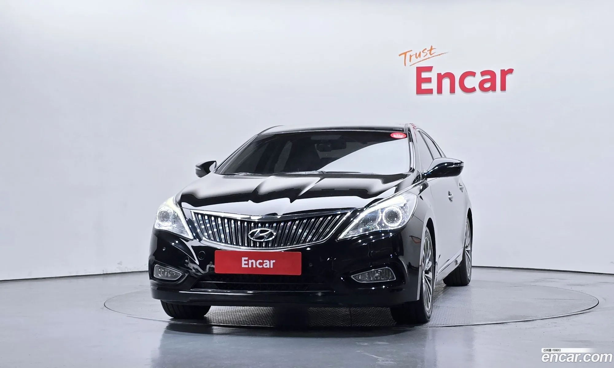 Hyundai Grandeur HG 2014 — 18