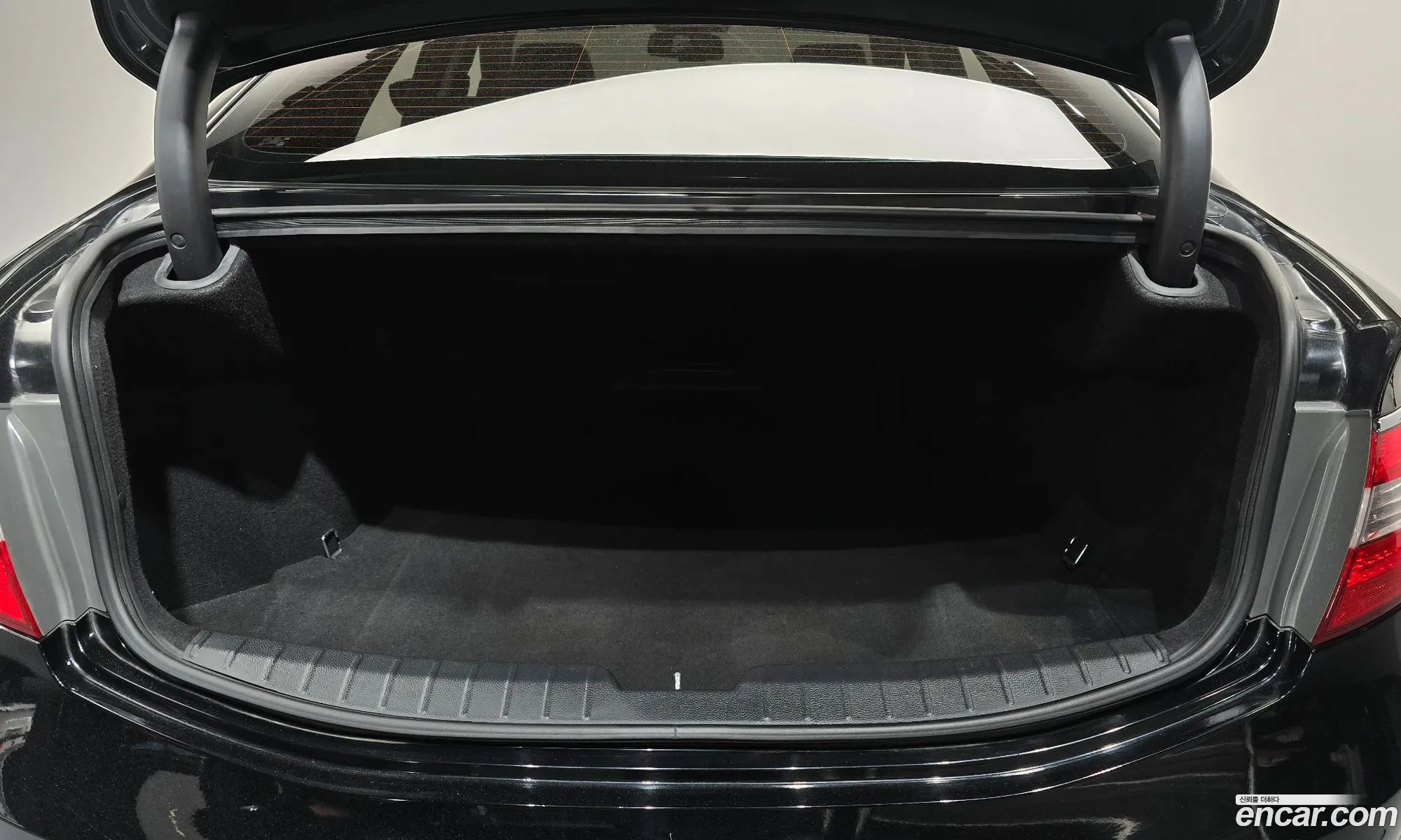Hyundai Grandeur HG 2014 — 13