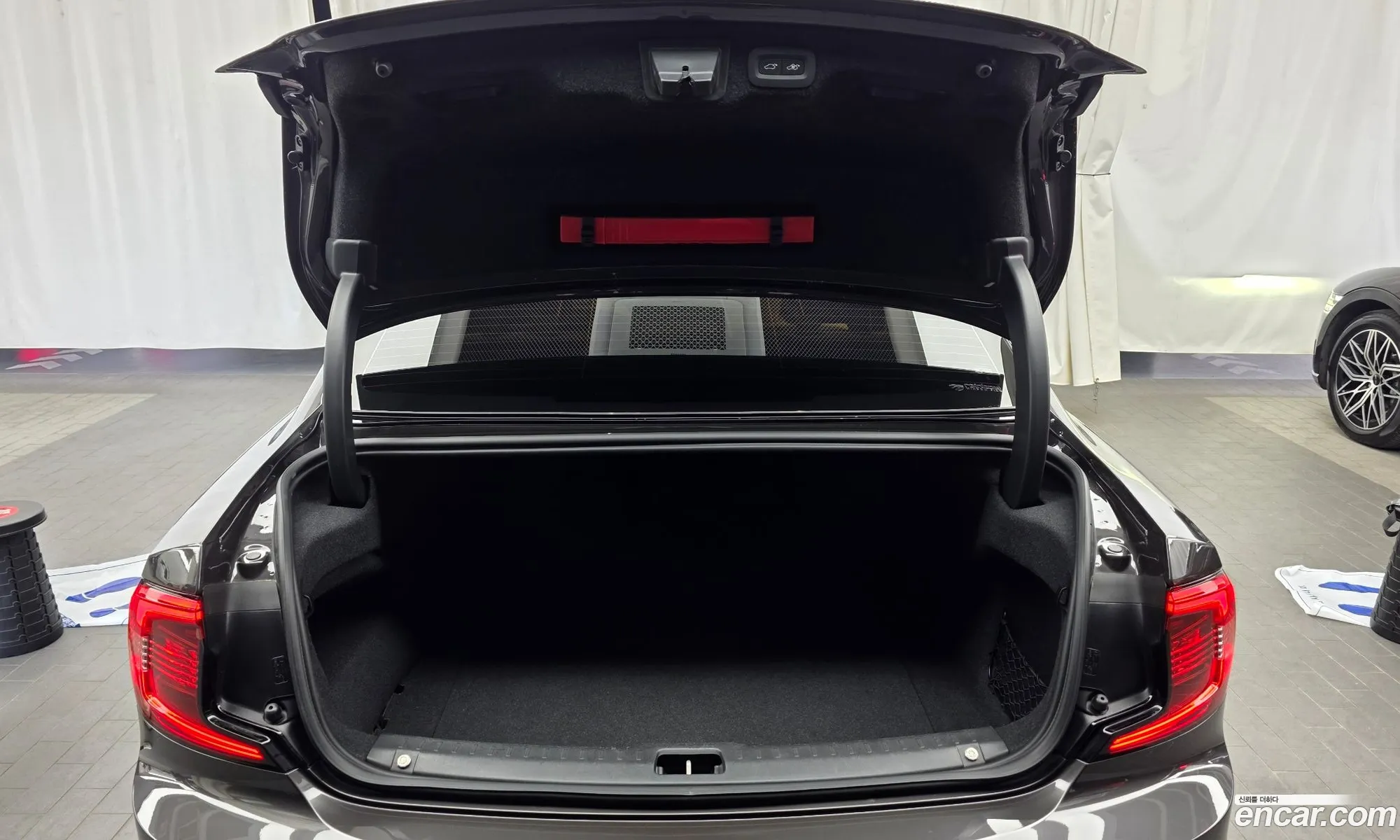 Volvo S90 2022 — 26