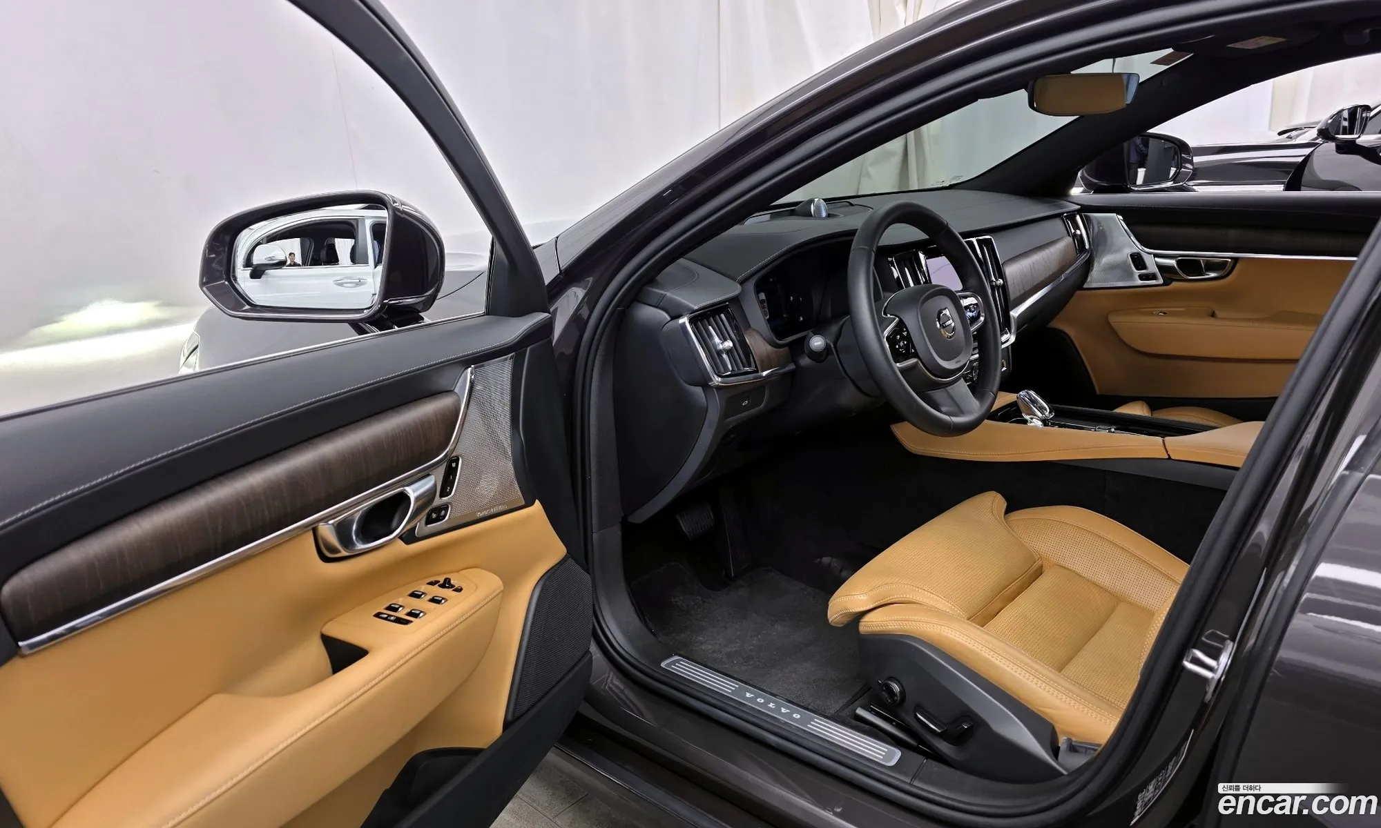 Volvo S90 2022 — 18