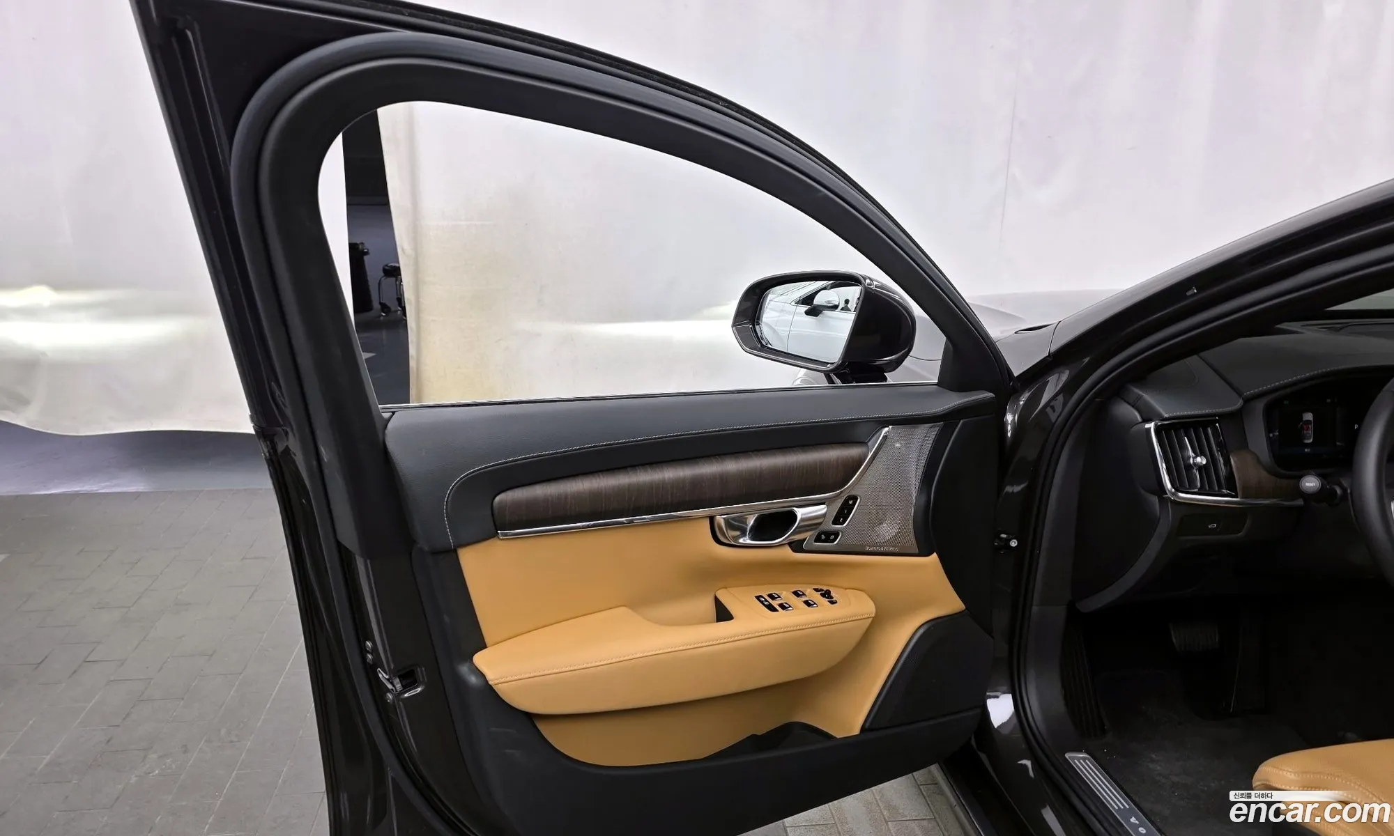 Volvo S90 2022 — 3