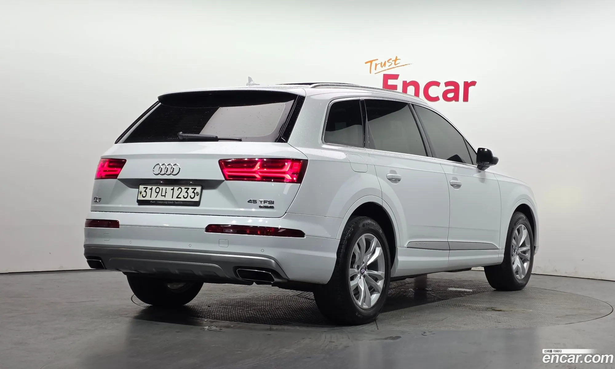 Audi Q7 2019 WAUZZZ4M4KD043313 — 9