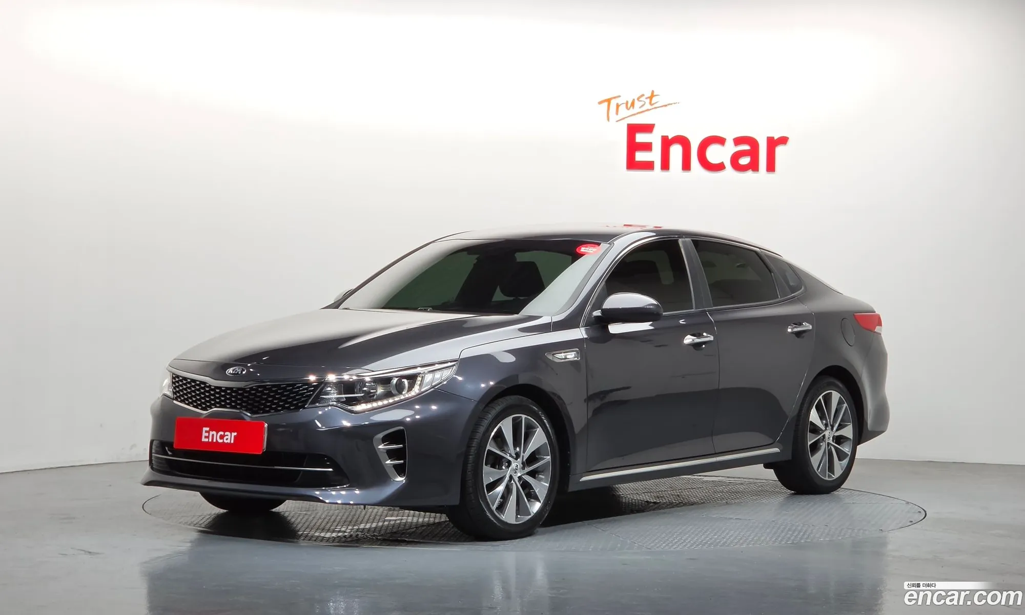 Kia K5 2017 — 12