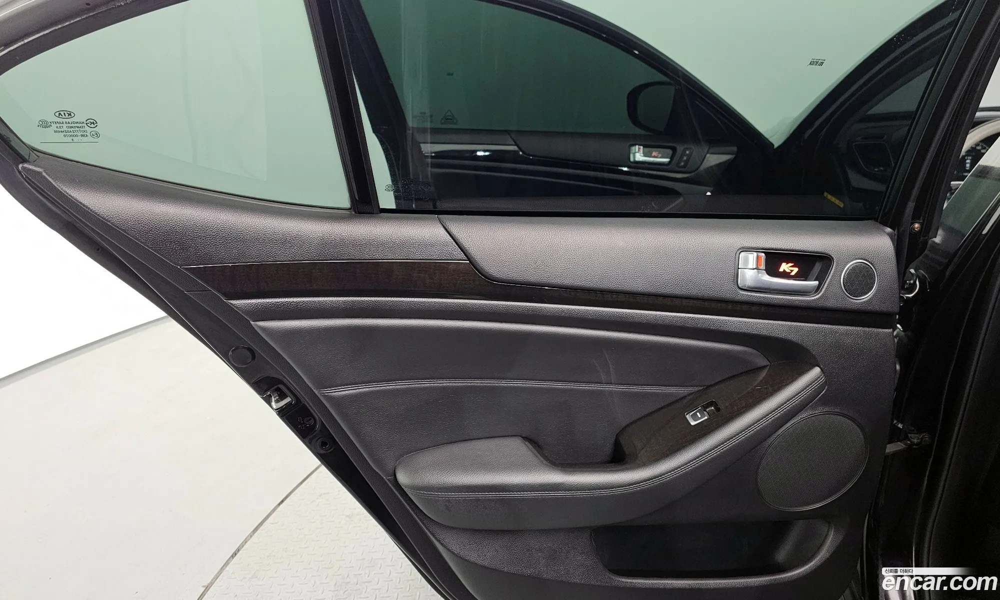 Kia K7 2013 — 7