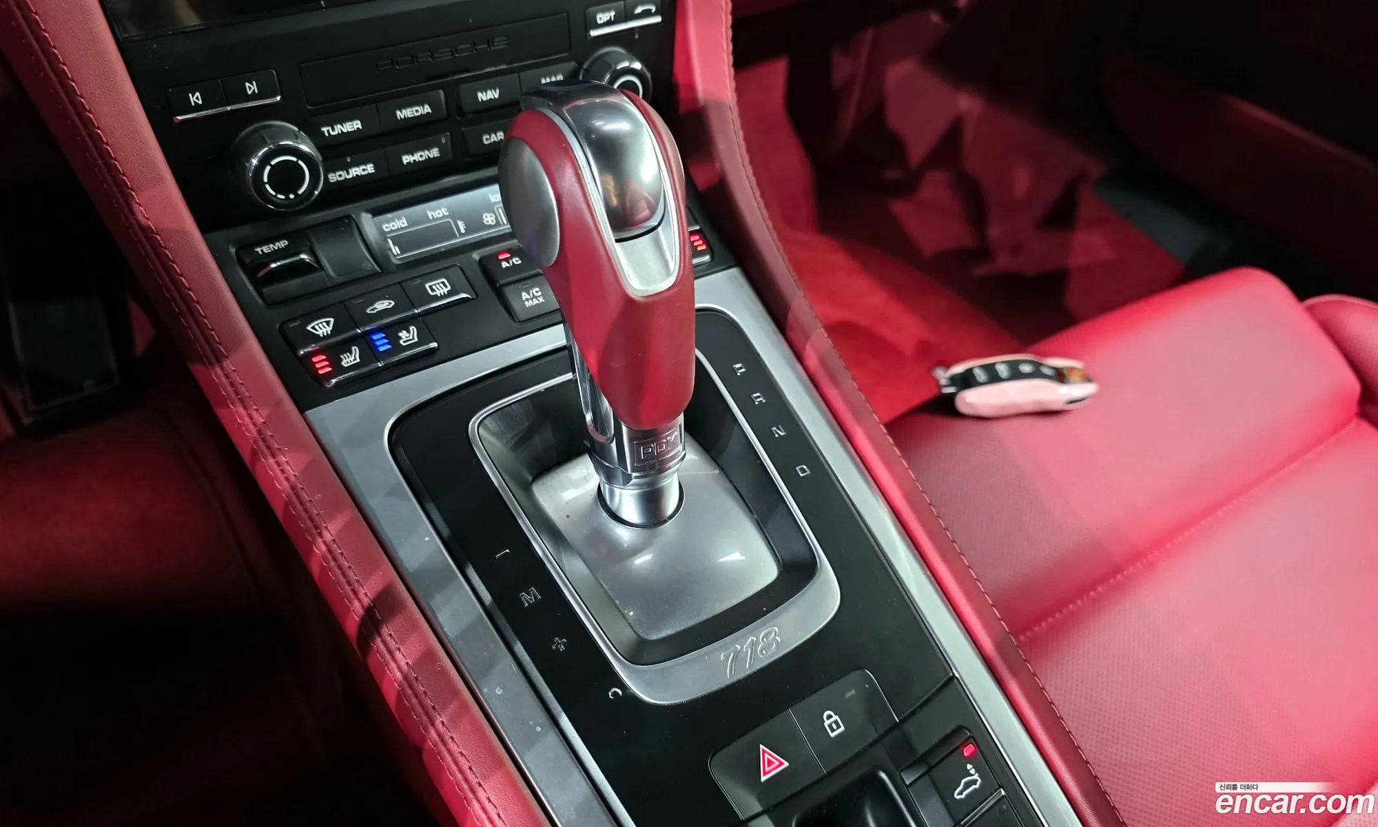 Porsche 718 Boxster 2024 WP0CD2986RK228477 — 8