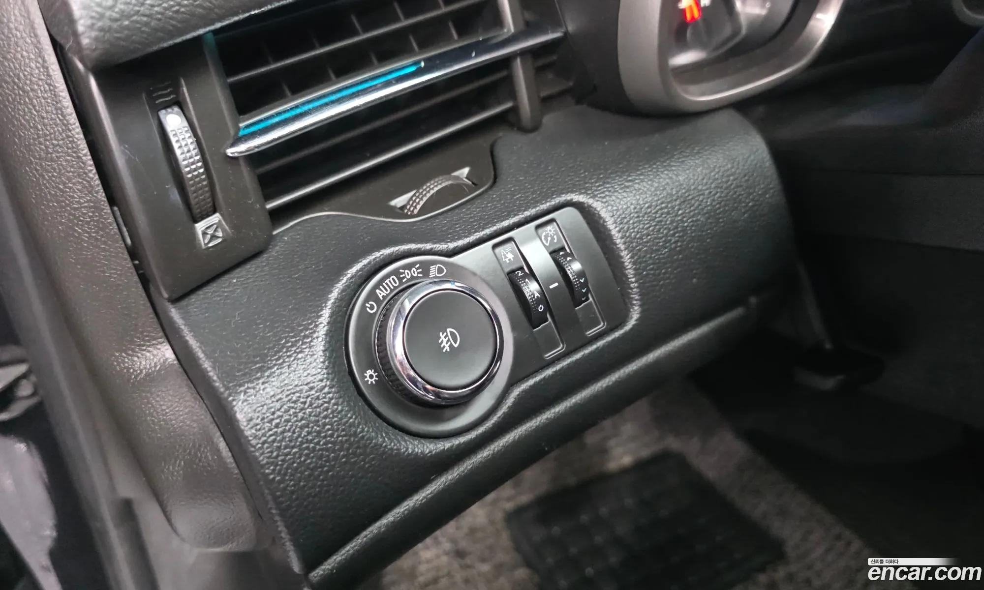 Chevrolet (GM Daewoo) Malibu 2016 — 25