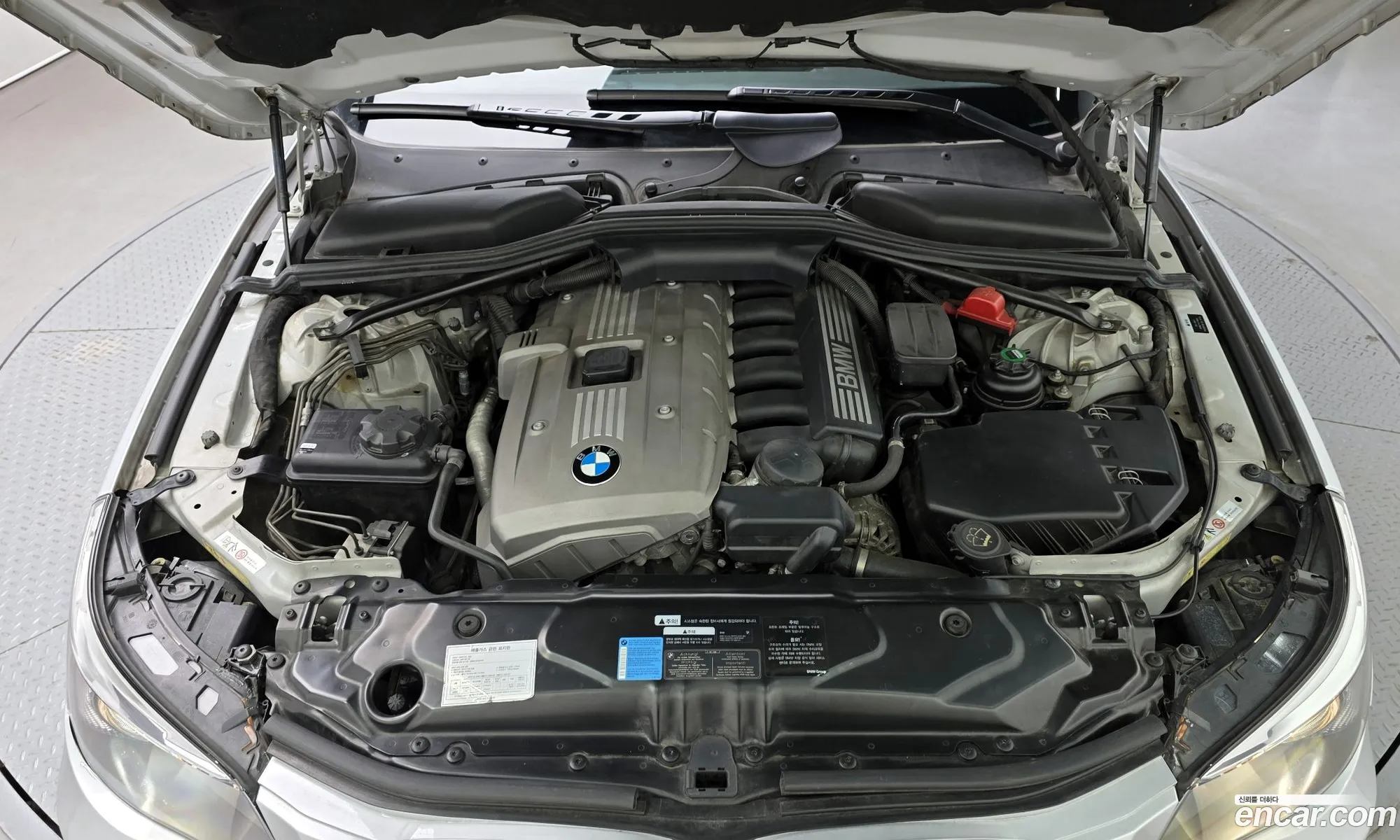 BMW 5 Series 2006 — 19