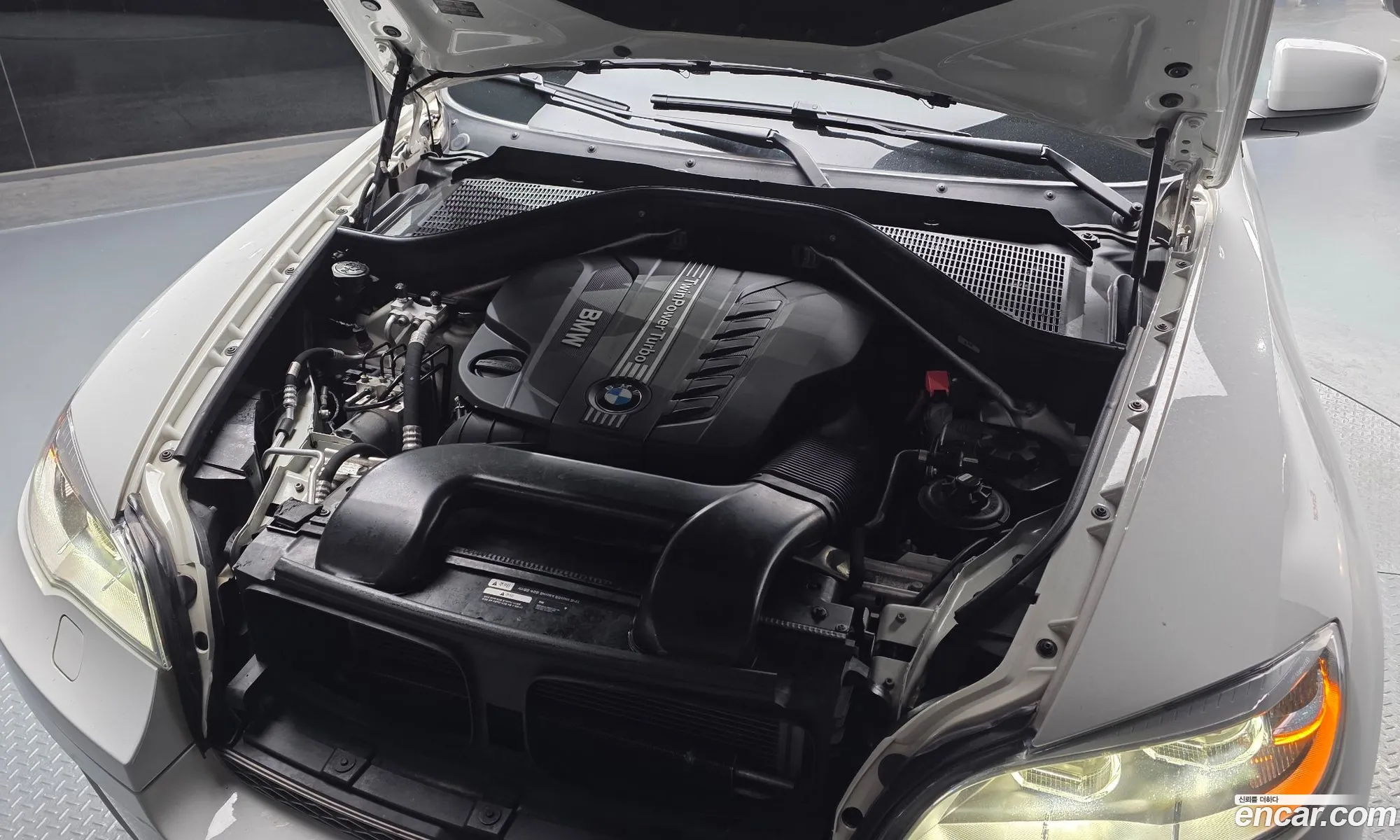BMW X6 2013 WBAFH0102DL858752 — 18
