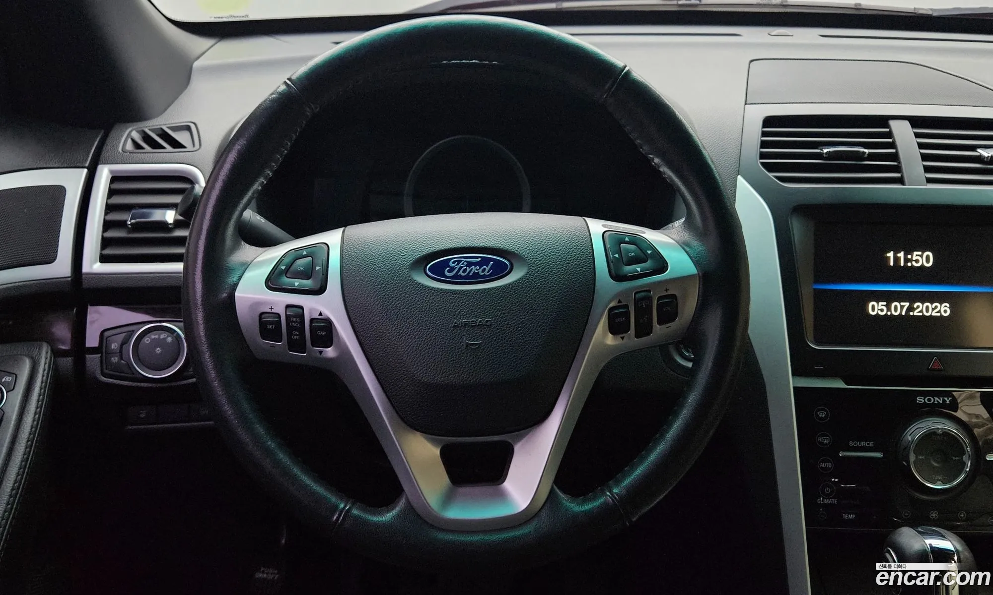 Ford Explorer 2014 — 2