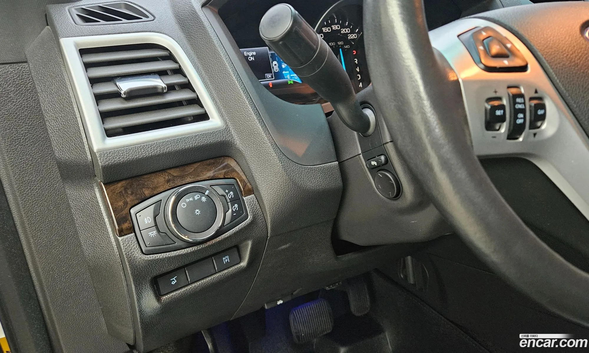 Ford Explorer 2014 — 16