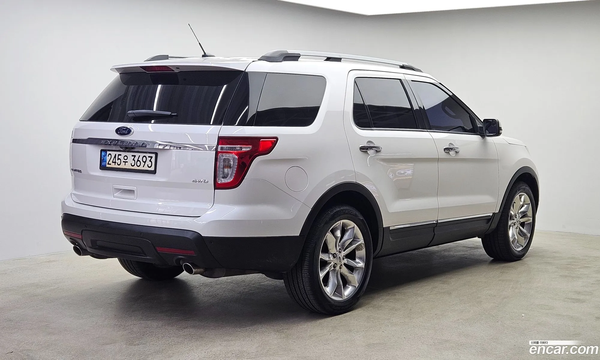Ford Explorer 2014 — 9