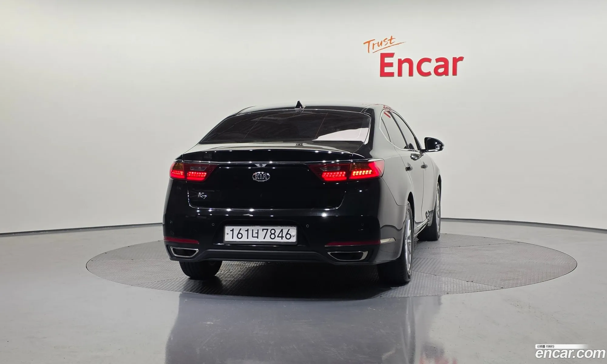 Kia K7 2016 — 31