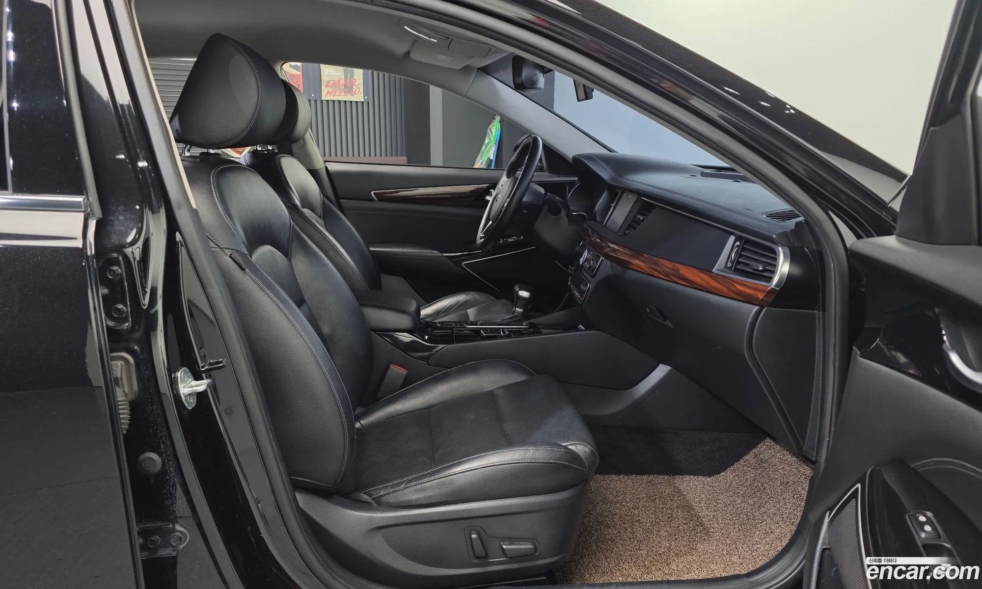 Kia K7 2016 — 12