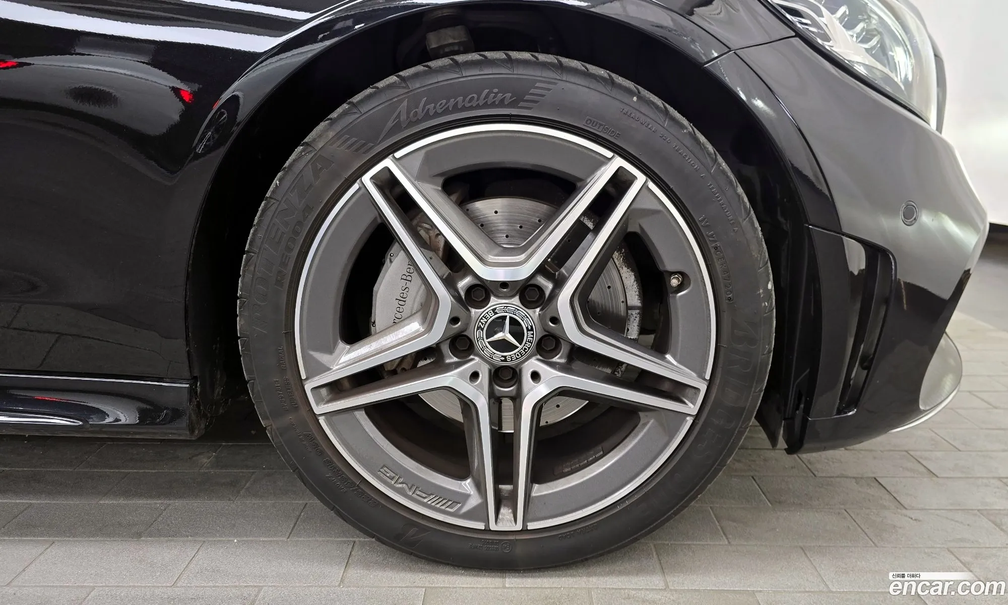 Mercedes-Benz C-Class W205 2019 — 18