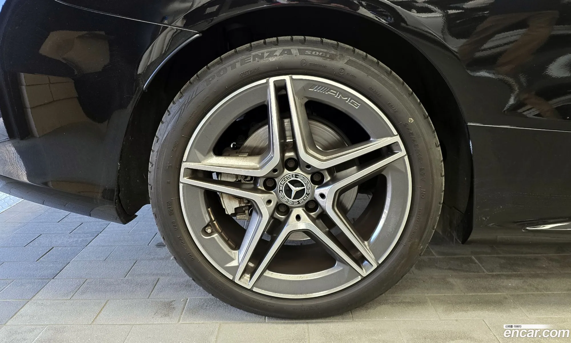 Mercedes-Benz C-Class W205 2019 — 30