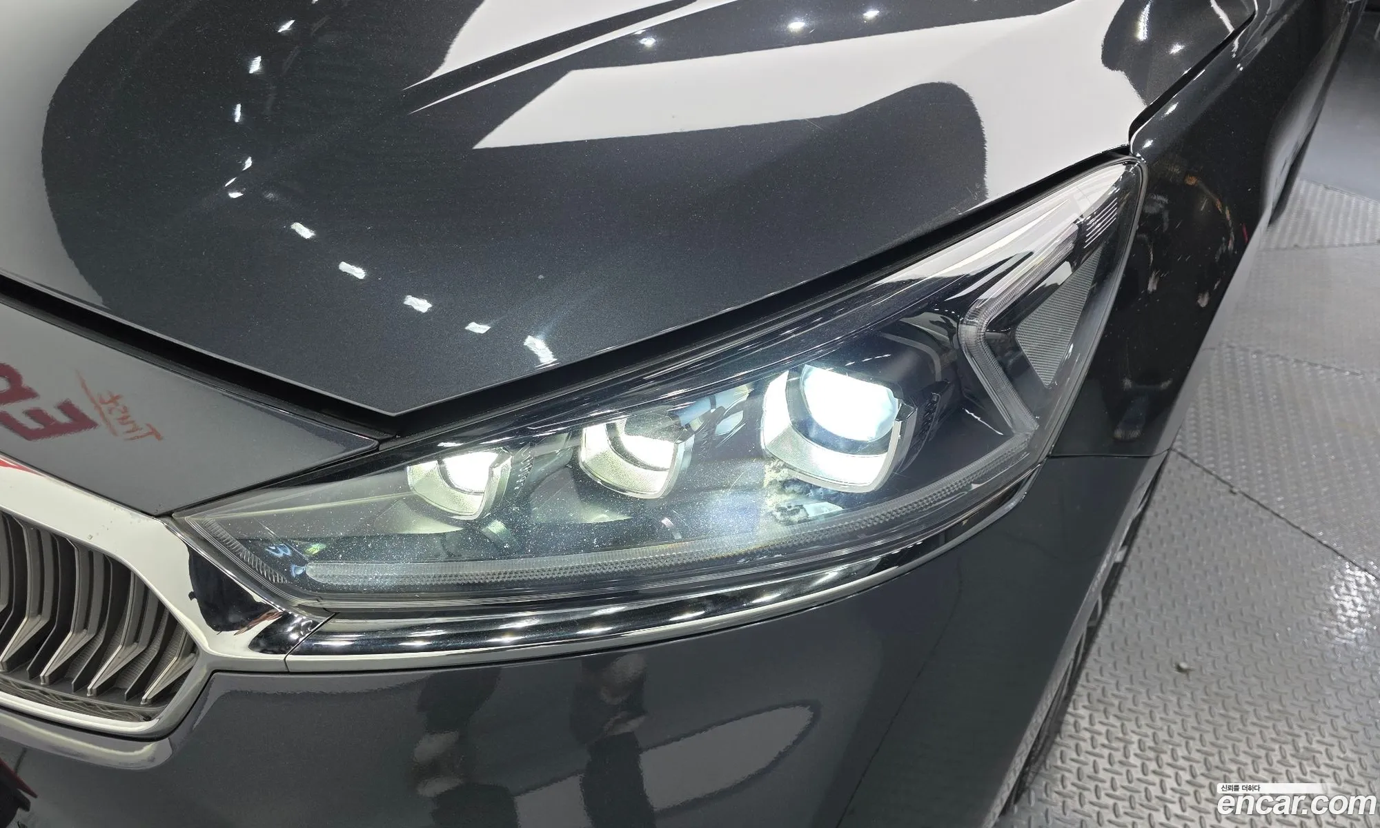 Kia K7 2017 — 33