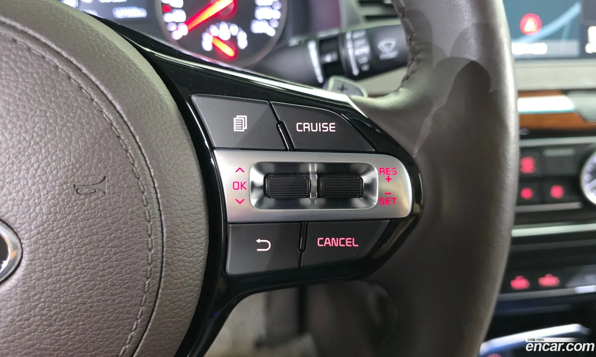 Kia K7 2017 — 30