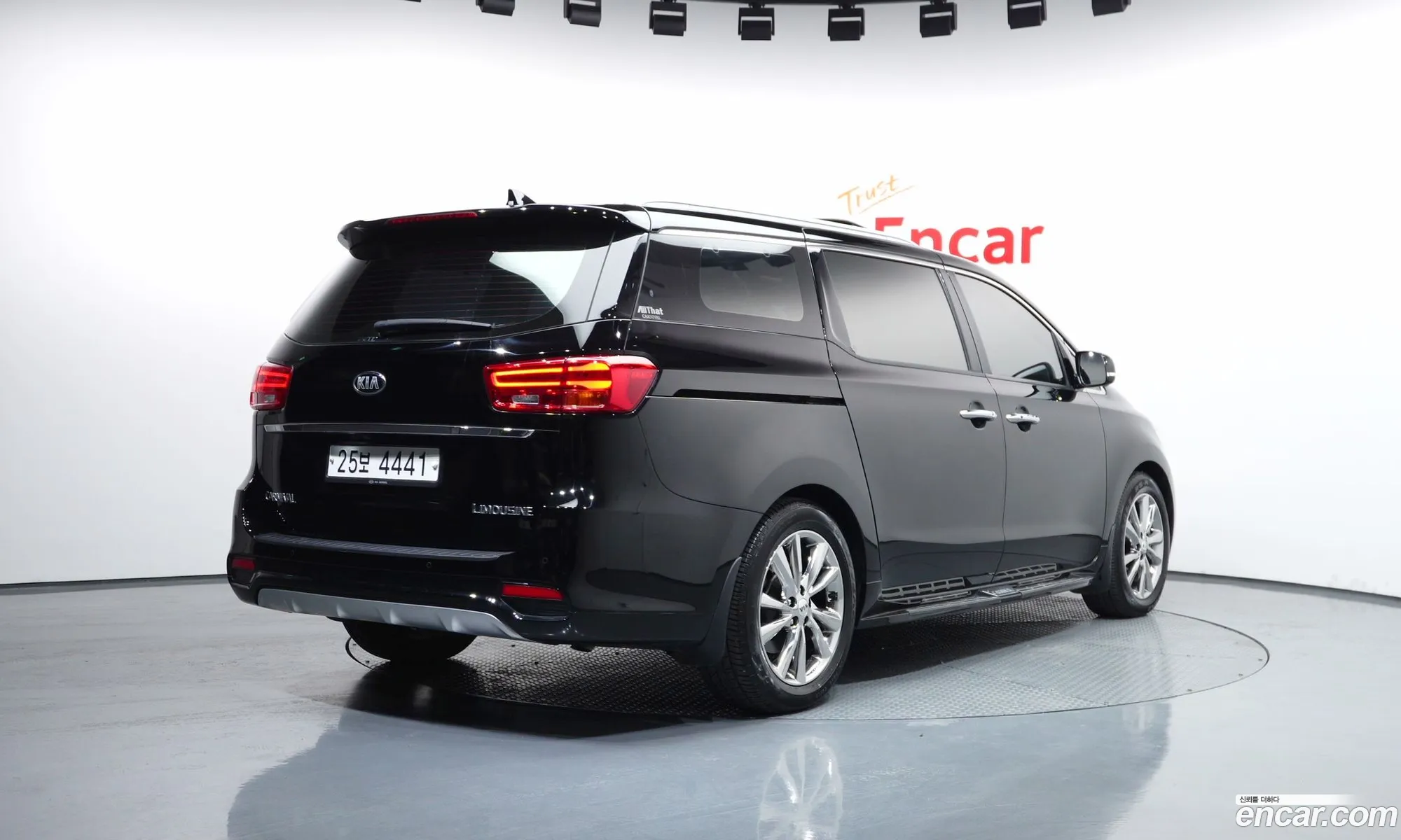 Kia Carnival 2018 — 30