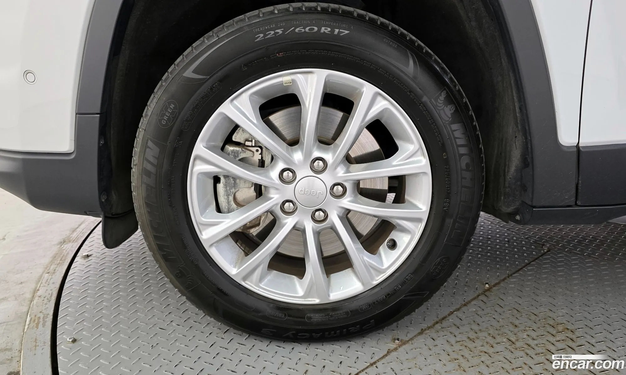 Jeep Cherokee 2019 1C4PJMCB9KD329307 — 5