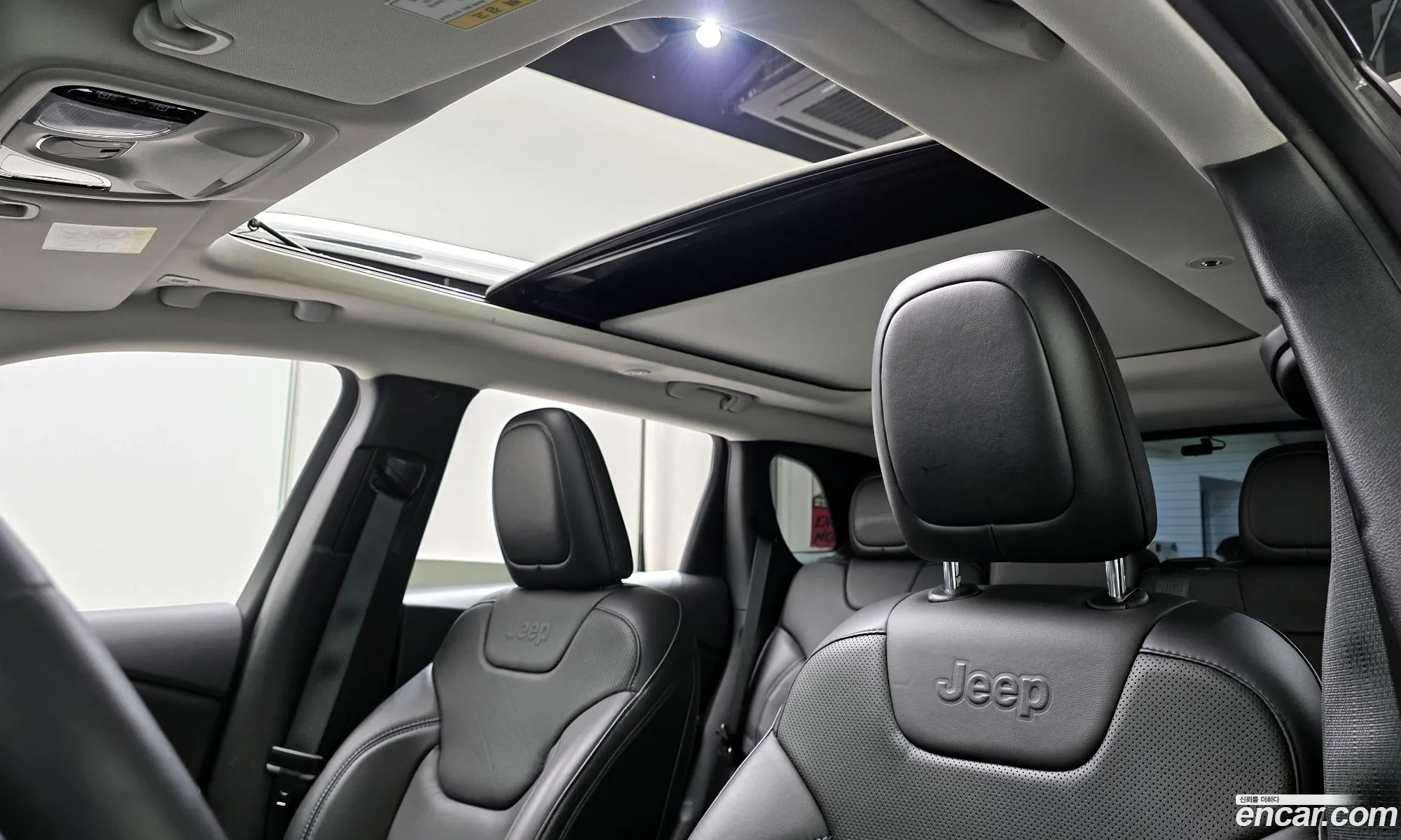 Jeep Cherokee 2019 1C4PJMCB9KD329307 — 17