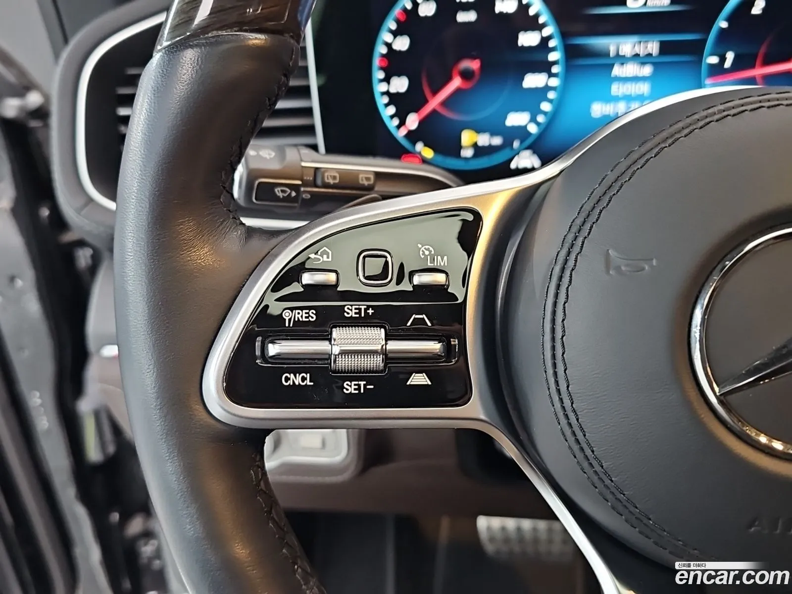 Mercedes-Benz GLS-Class X167 2023 — 14