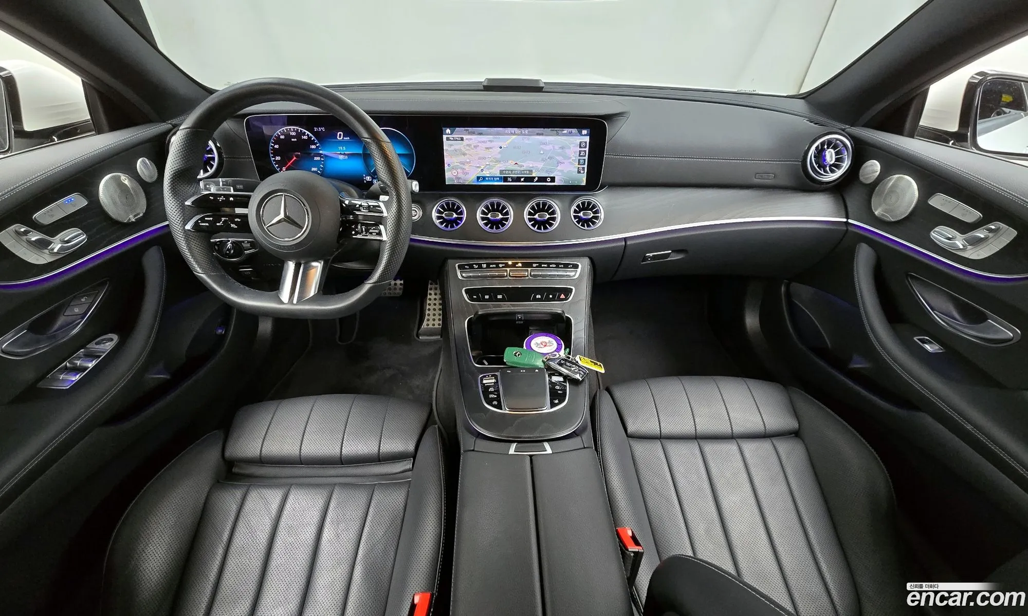Mercedes-Benz E-Class W213 2022 — 27