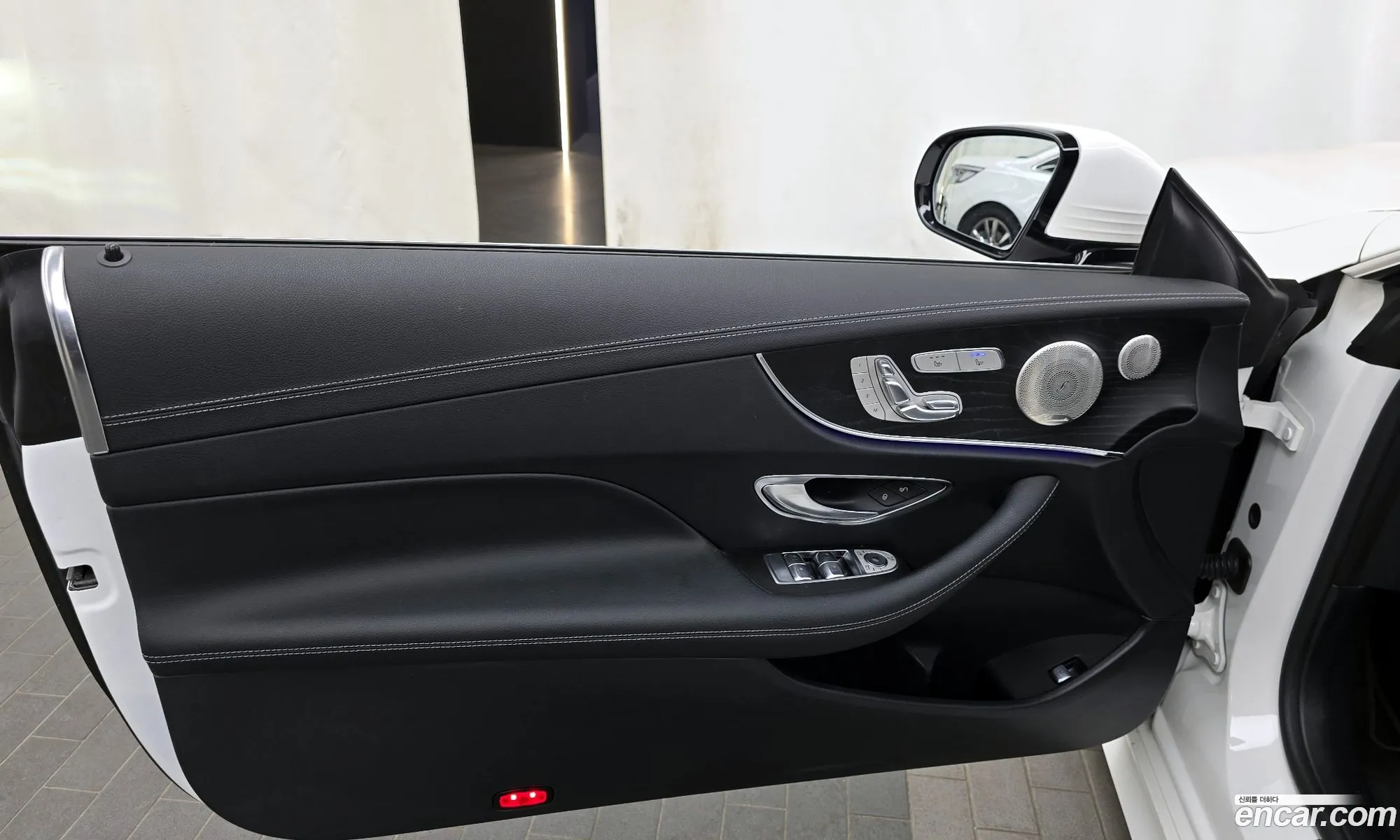 Mercedes-Benz E-Class W213 2022 — 18