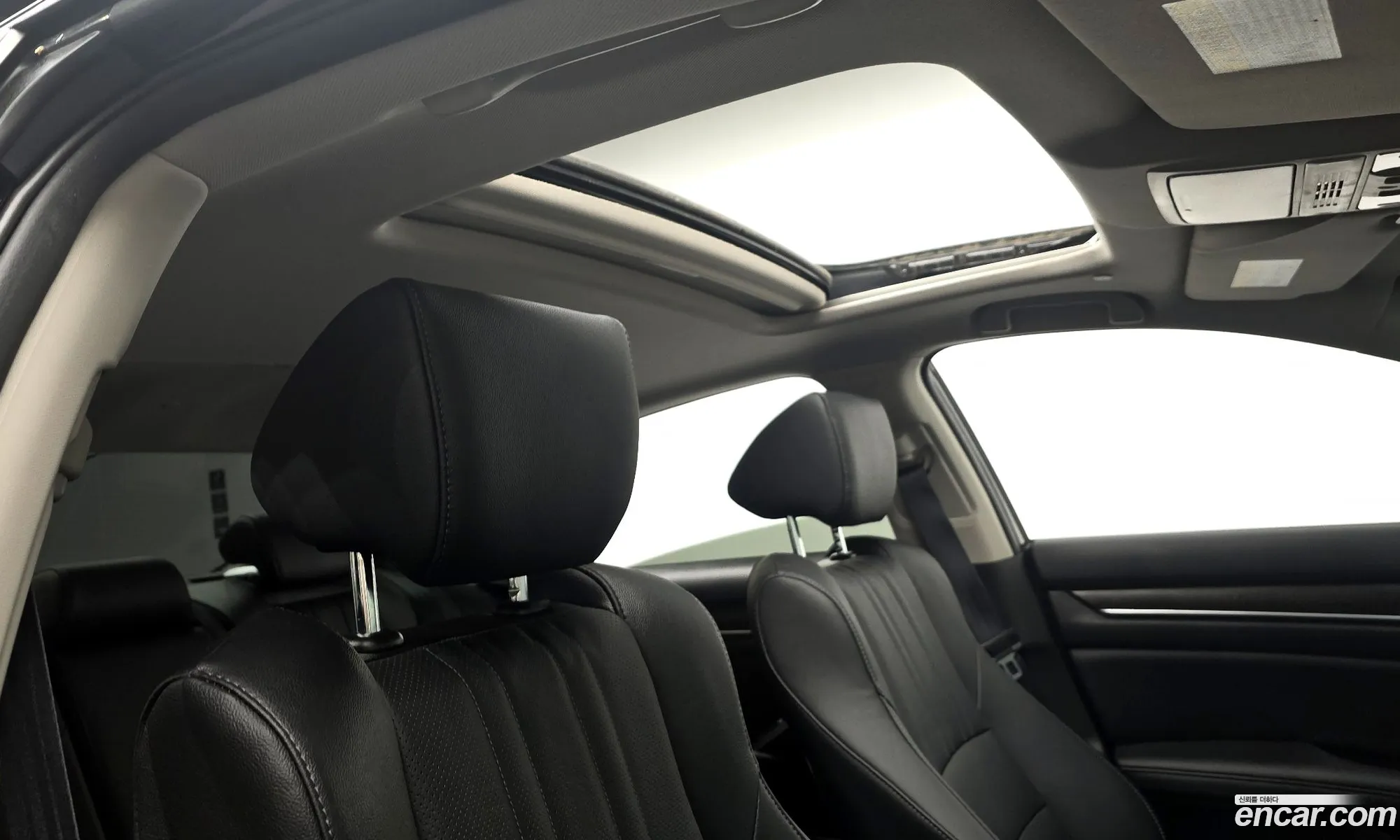 Honda Accord 10th Gen 2021 — 13