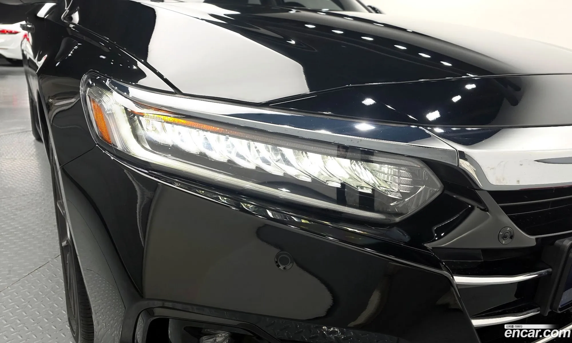 Honda Accord 10th Gen 2021 — 23