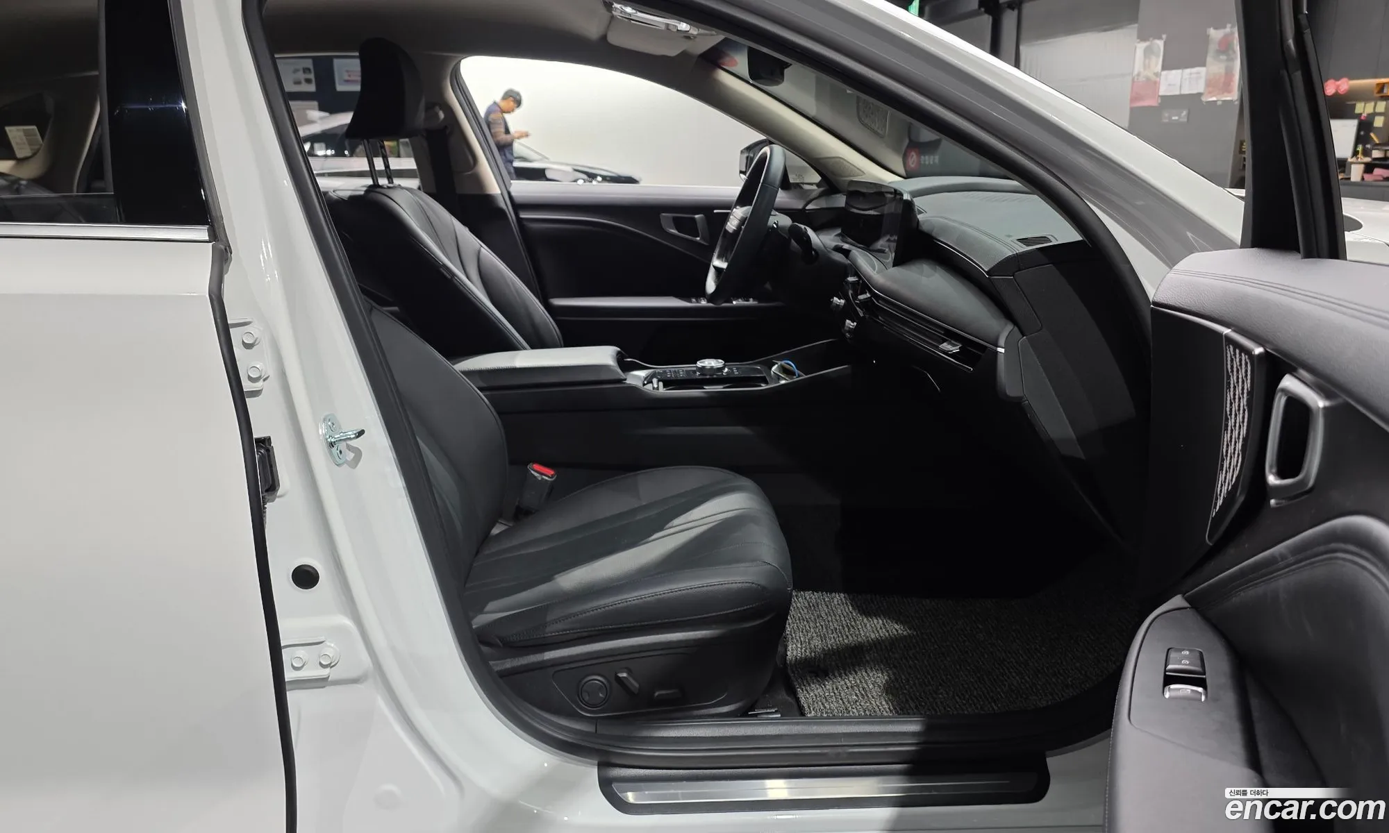 Kia K8 2025 — 16