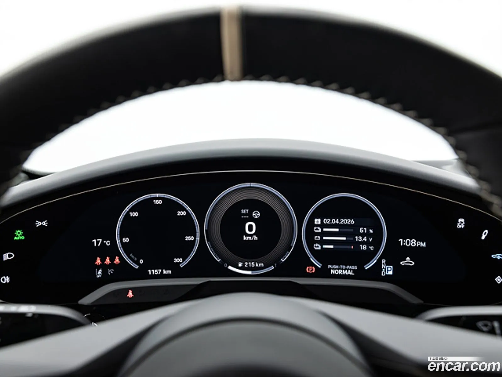 Porsche Taycan 2025 — 3