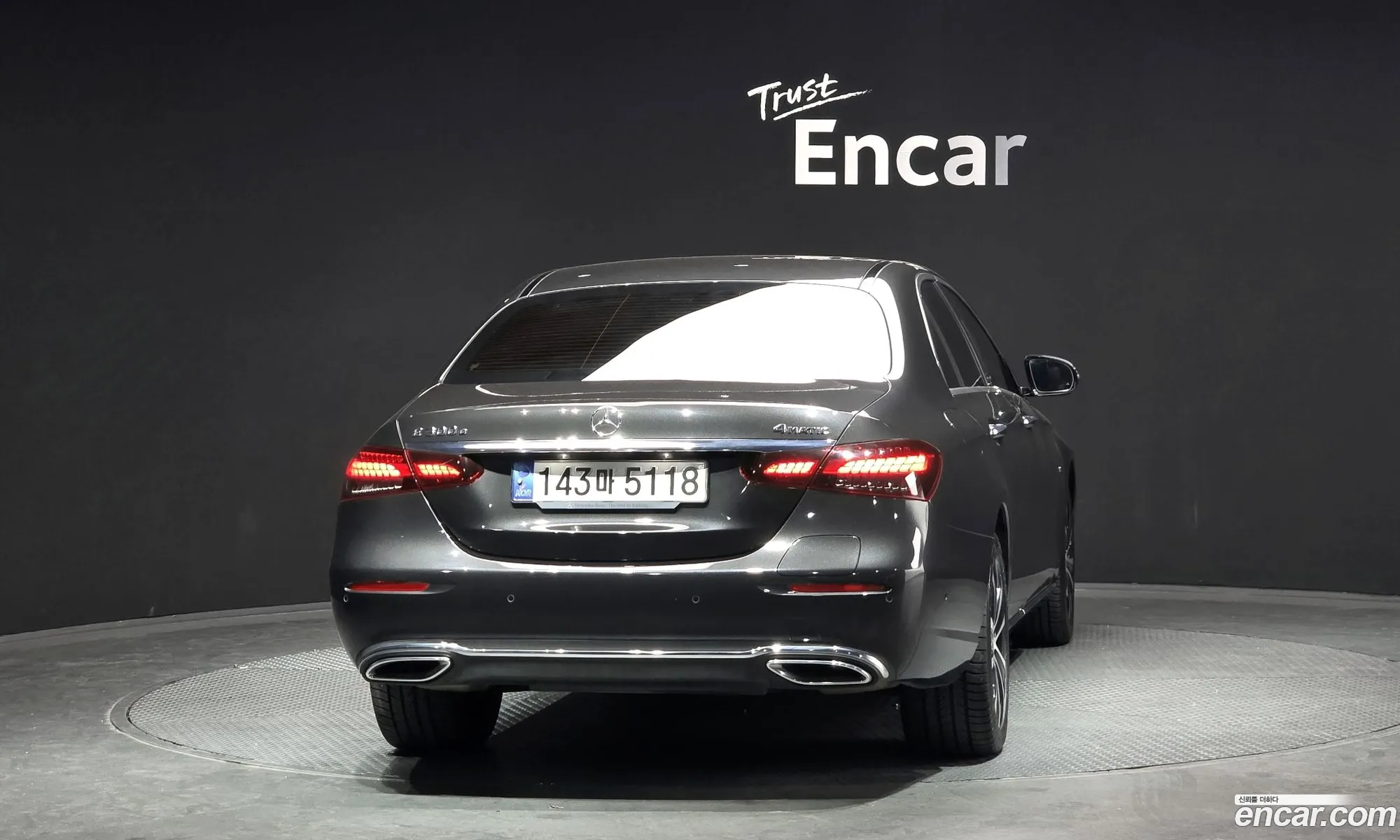 Mercedes-Benz E-Class W213 2021 — 22