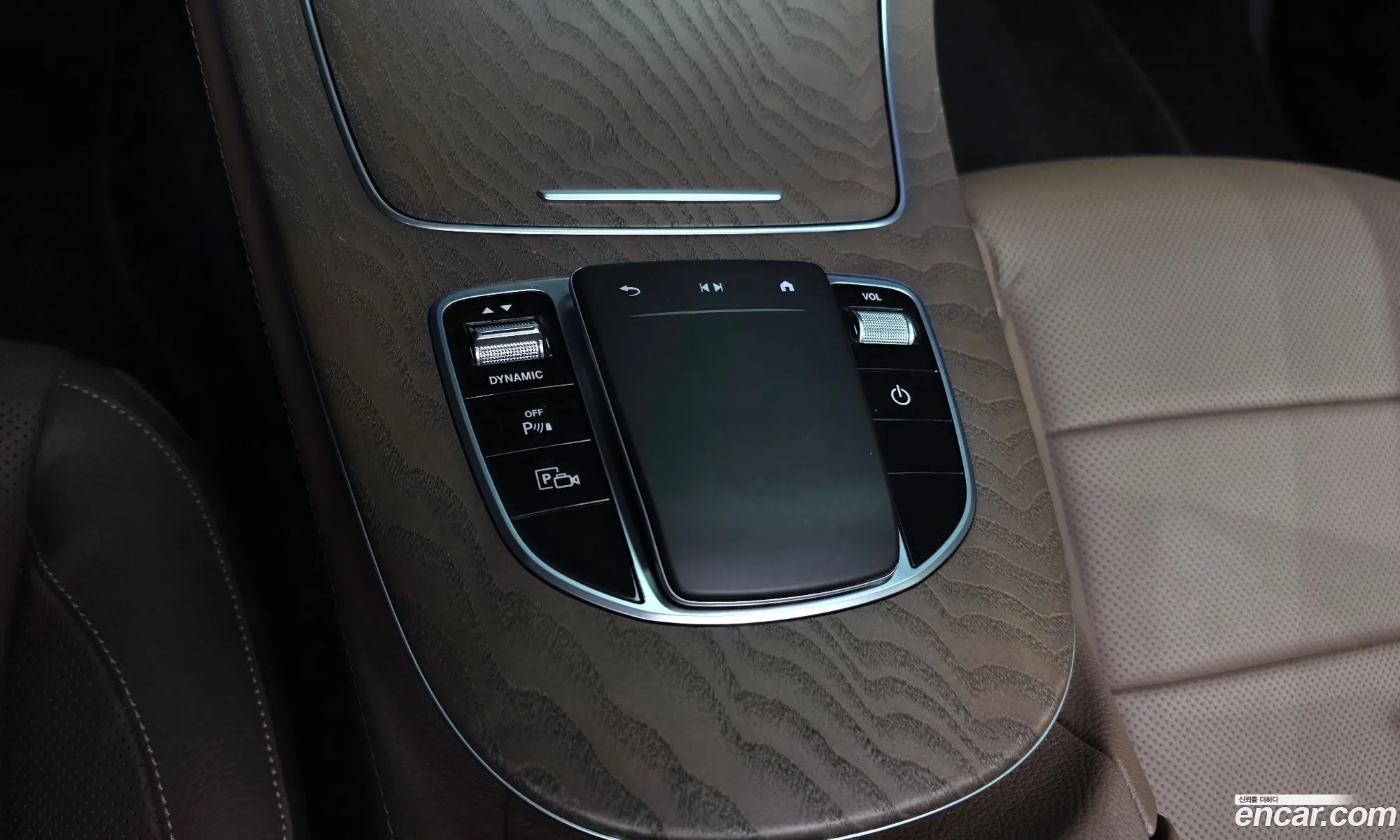Mercedes-Benz E-Class W213 2021 — 23