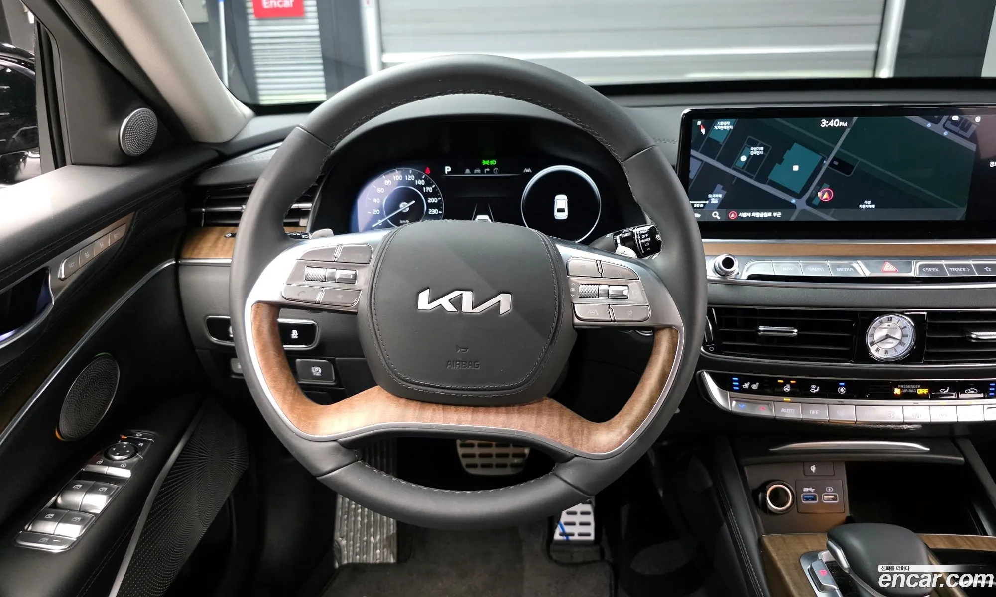 Kia K9 2025 — 9