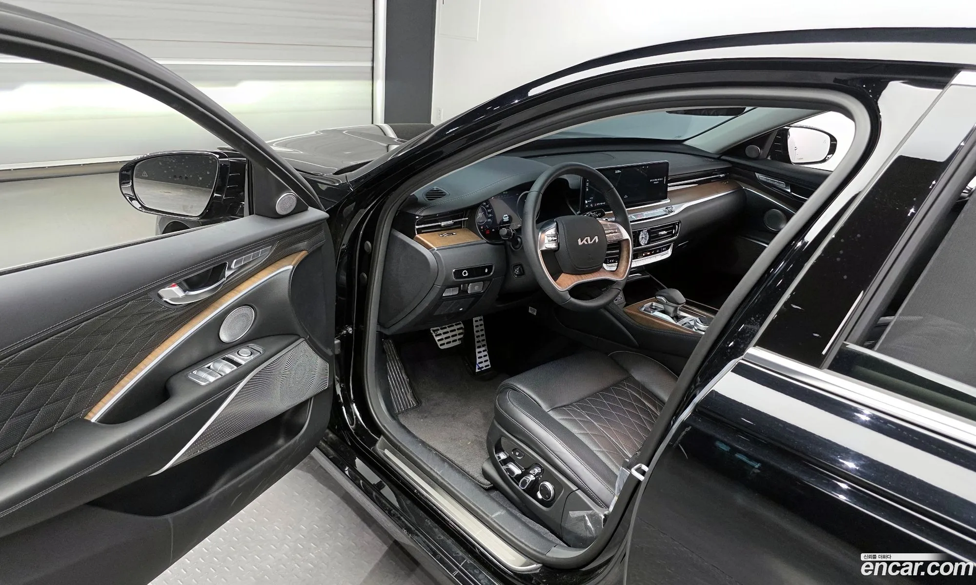 Kia K9 2025 — 11