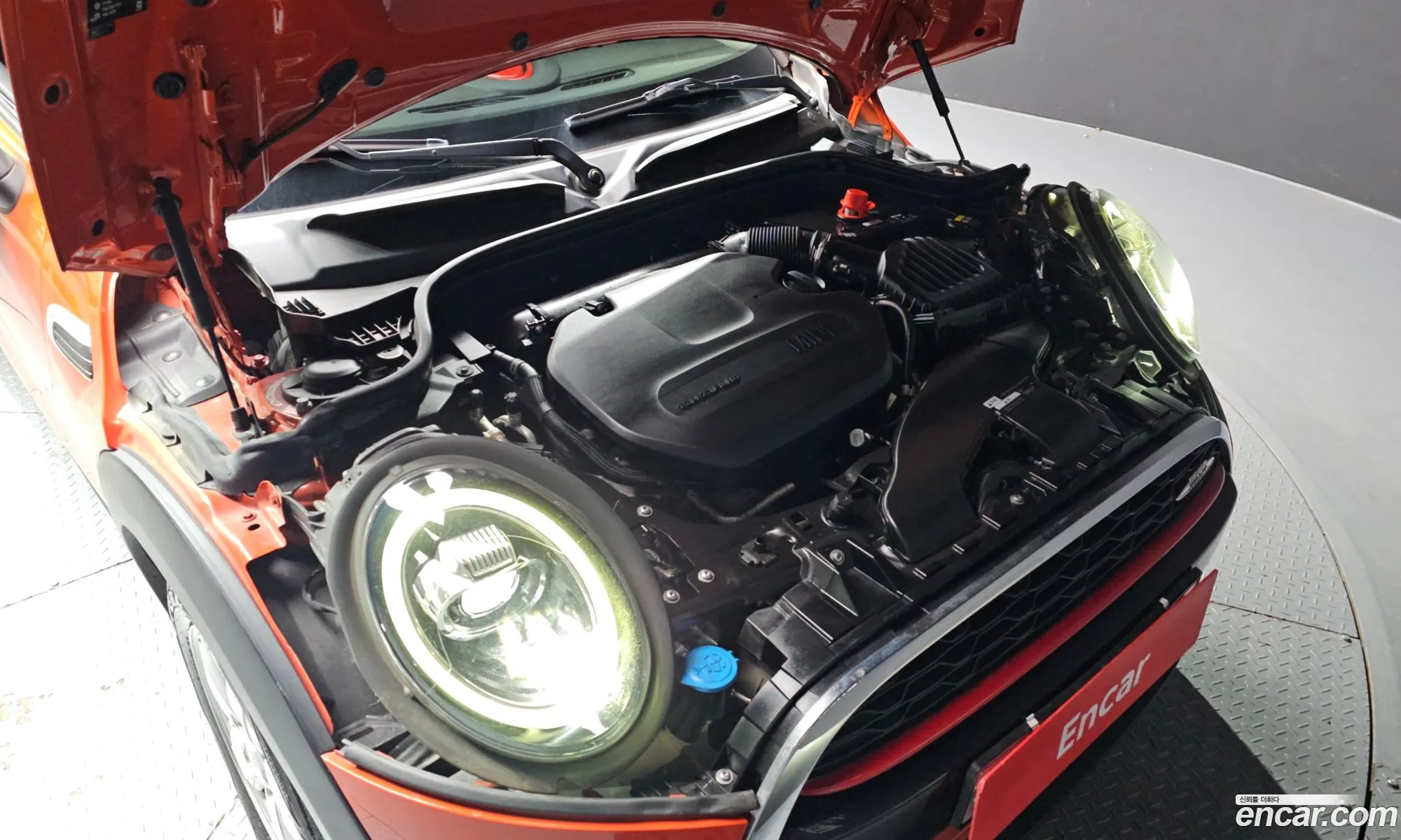Mini Cooper D 2019 — 3