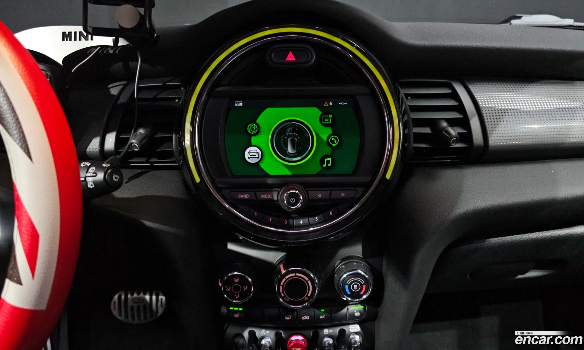 Mini Cooper D 2019 — 7