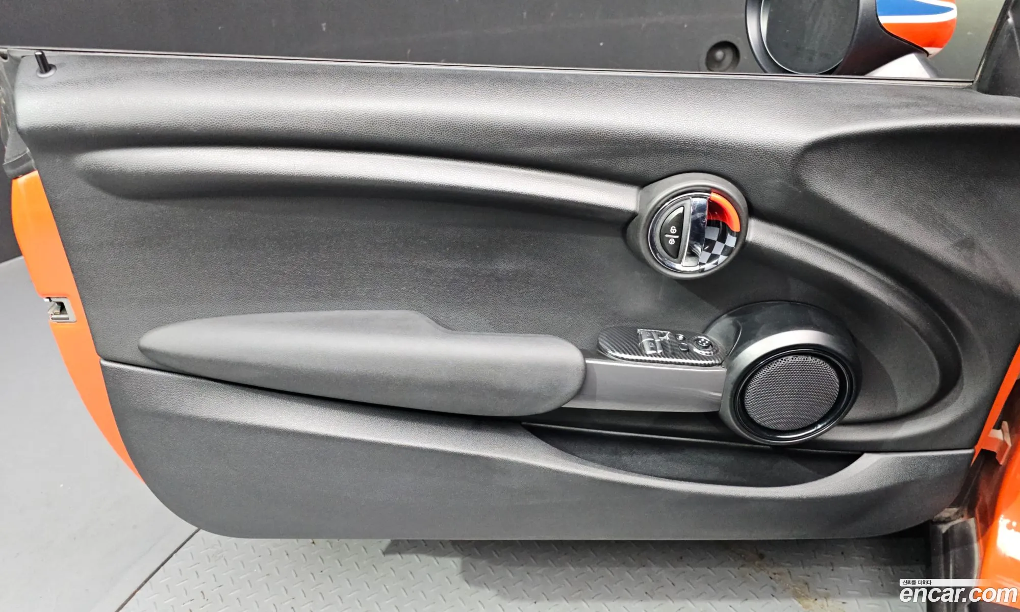 Mini Cooper D 2019 — 20